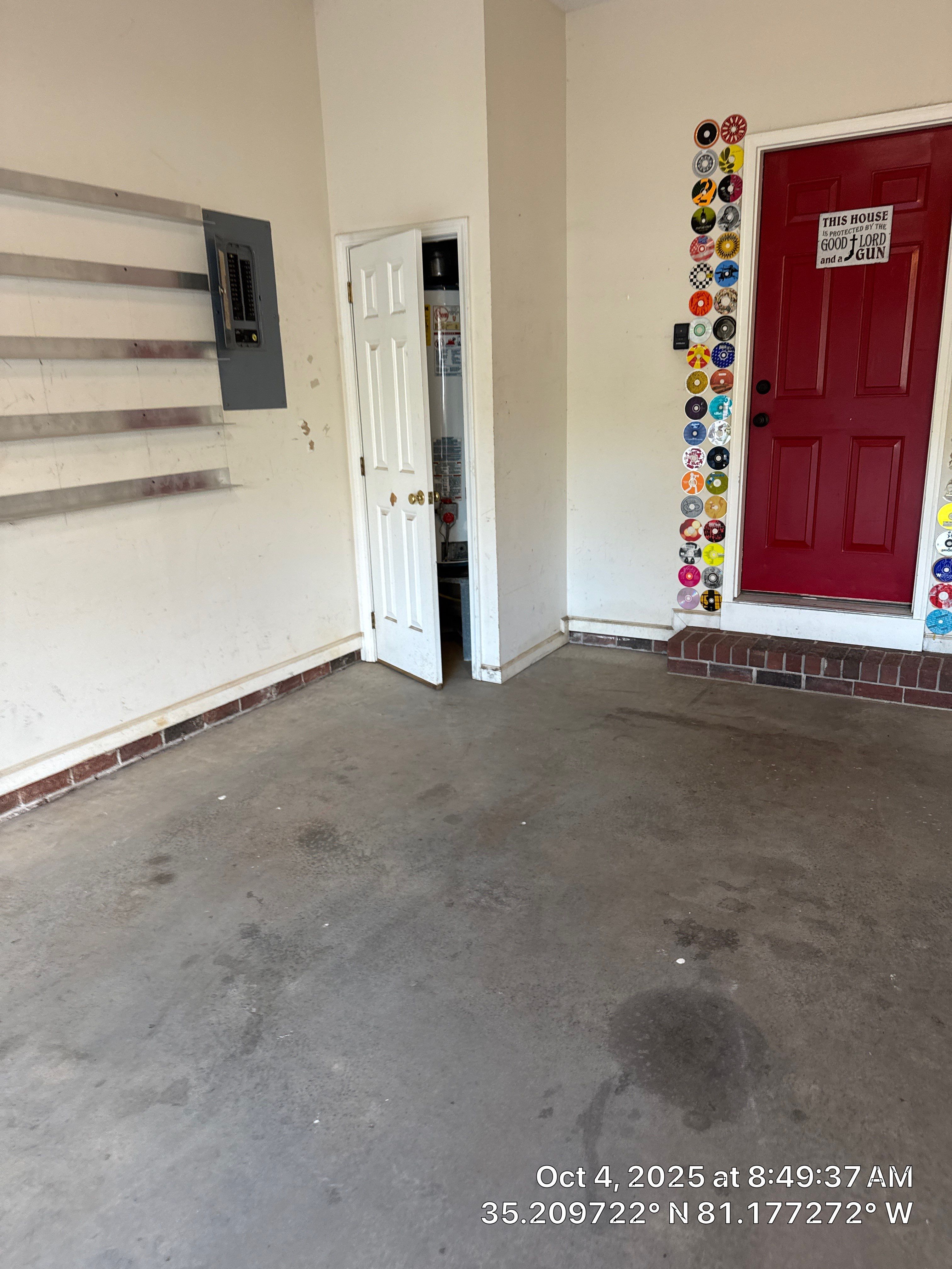 Custom Flake Color  by Endure Concrete Coatings