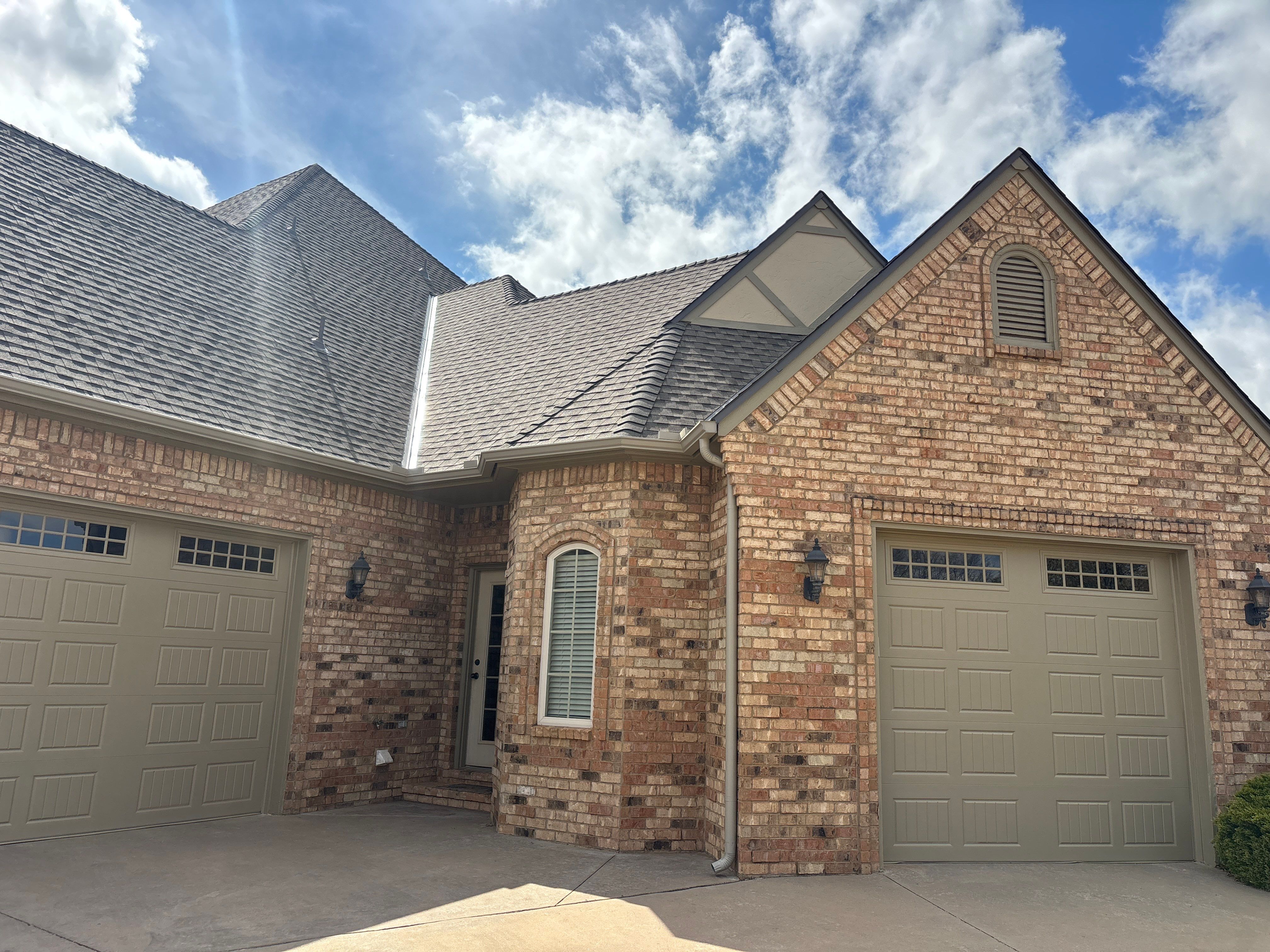 Roof Replacement in Edmond, OK by 5Coat Roofing & Construction