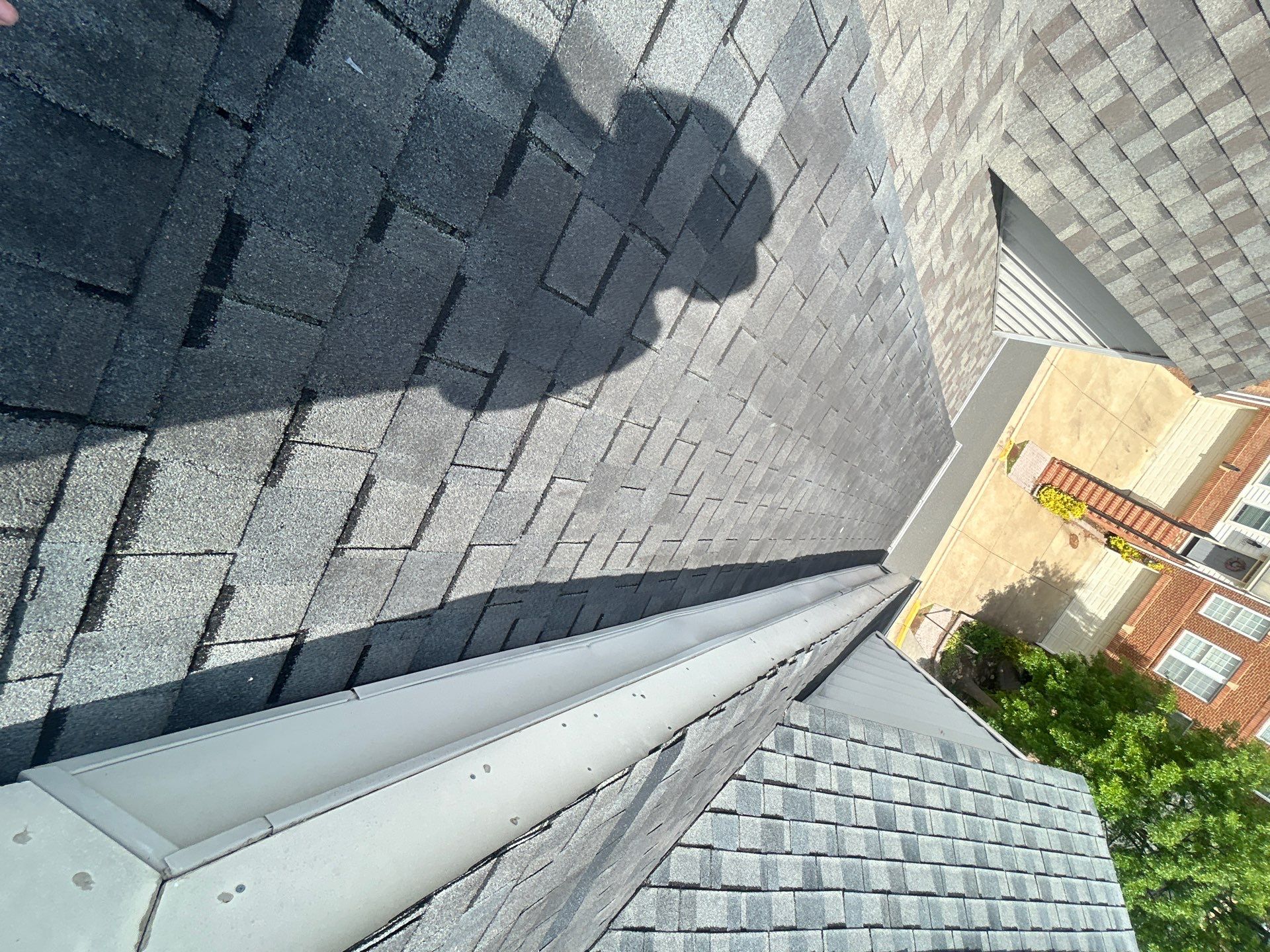 Lorton: Residential Roof Replacement with CertainTeed Landmark in Colonial Slate by RM Banning, Inc.