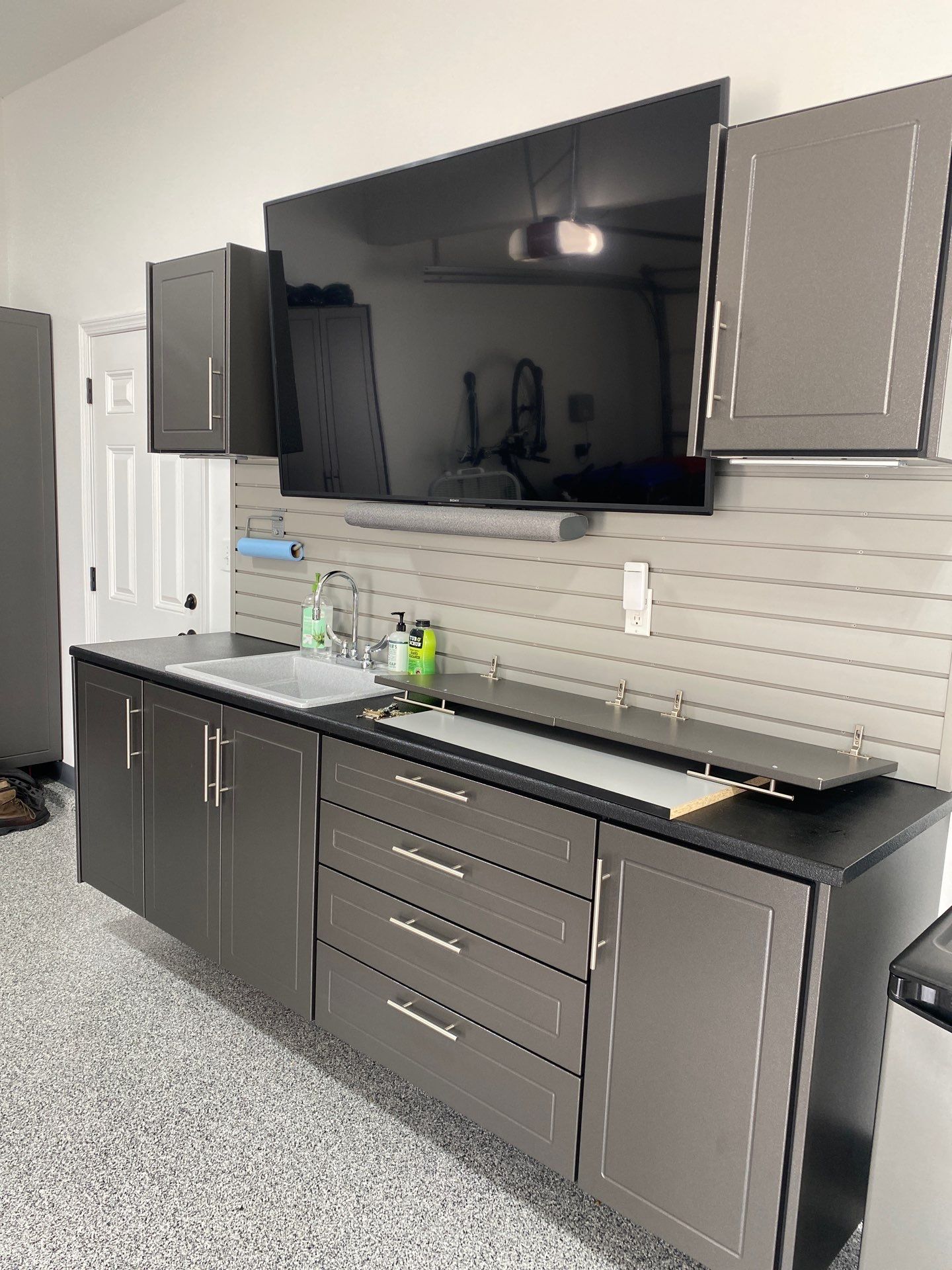 Michael K. upgrades his garage! by Banner Garage