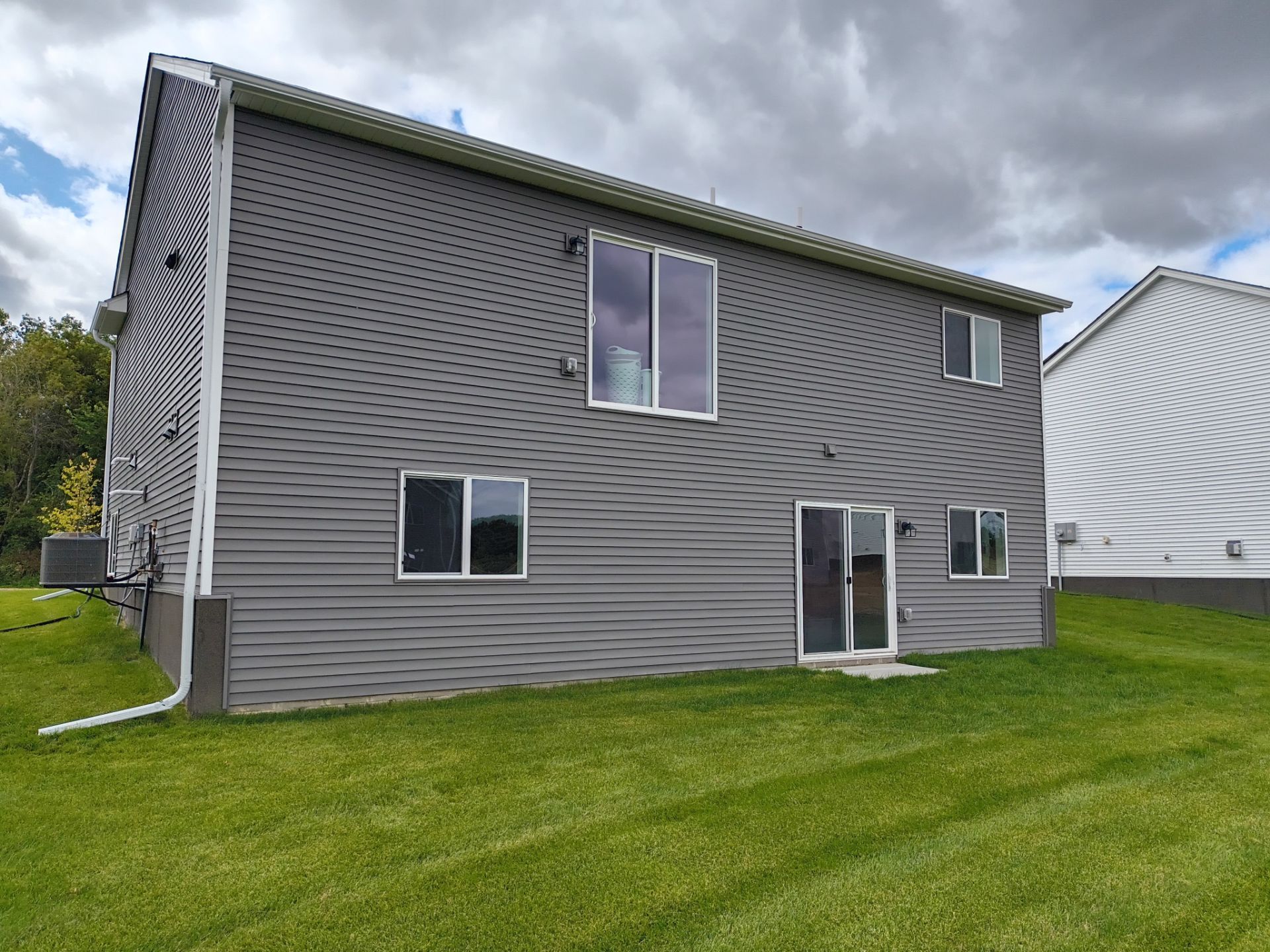 5" Seamless Gutter Installation – Delano, MN by Next Level Seamless Gutters / Exteriors Inc.