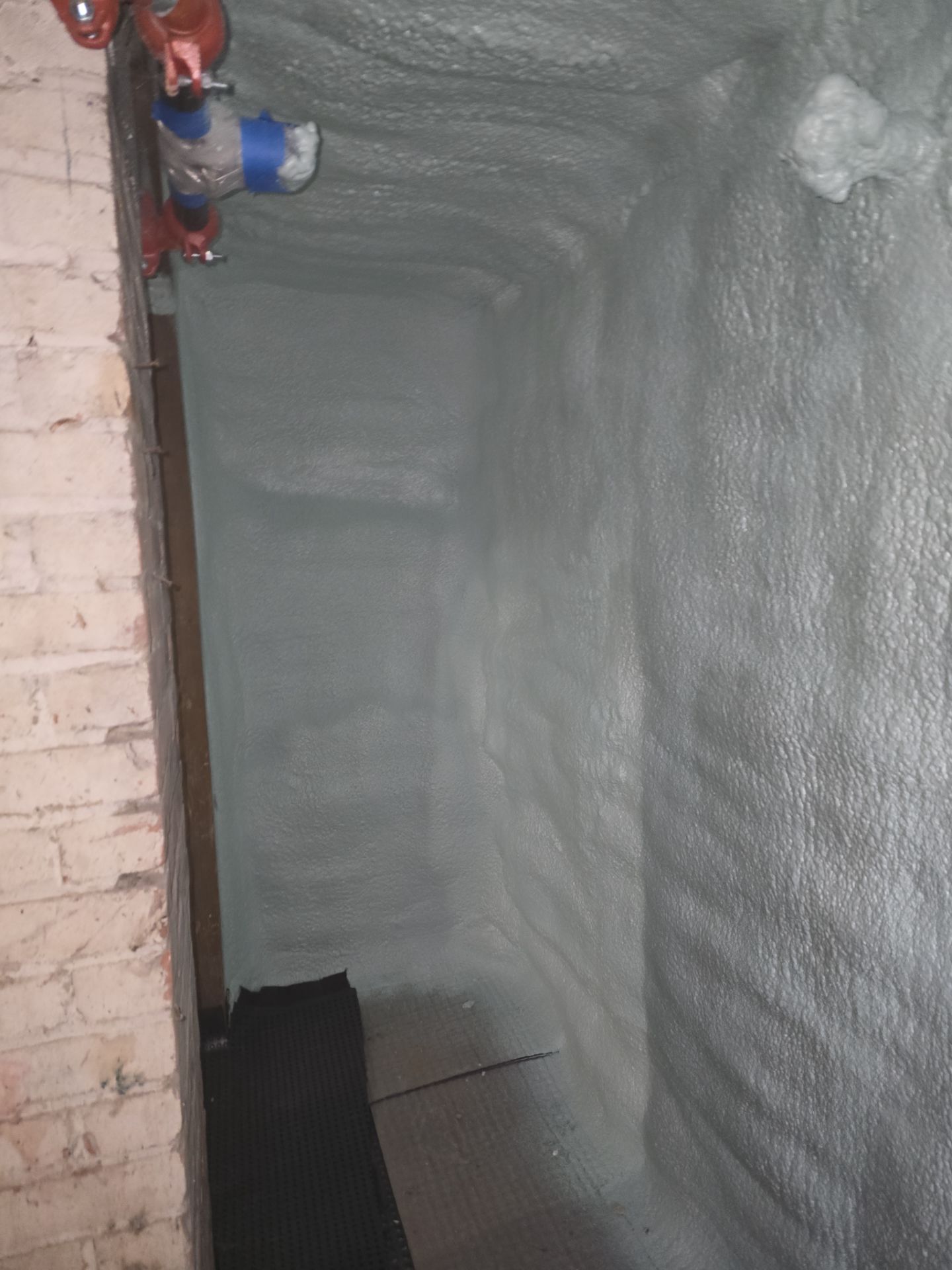Crawl Space Encapsulation using Closed Cell Spray Foam by NYS Foam & Energy