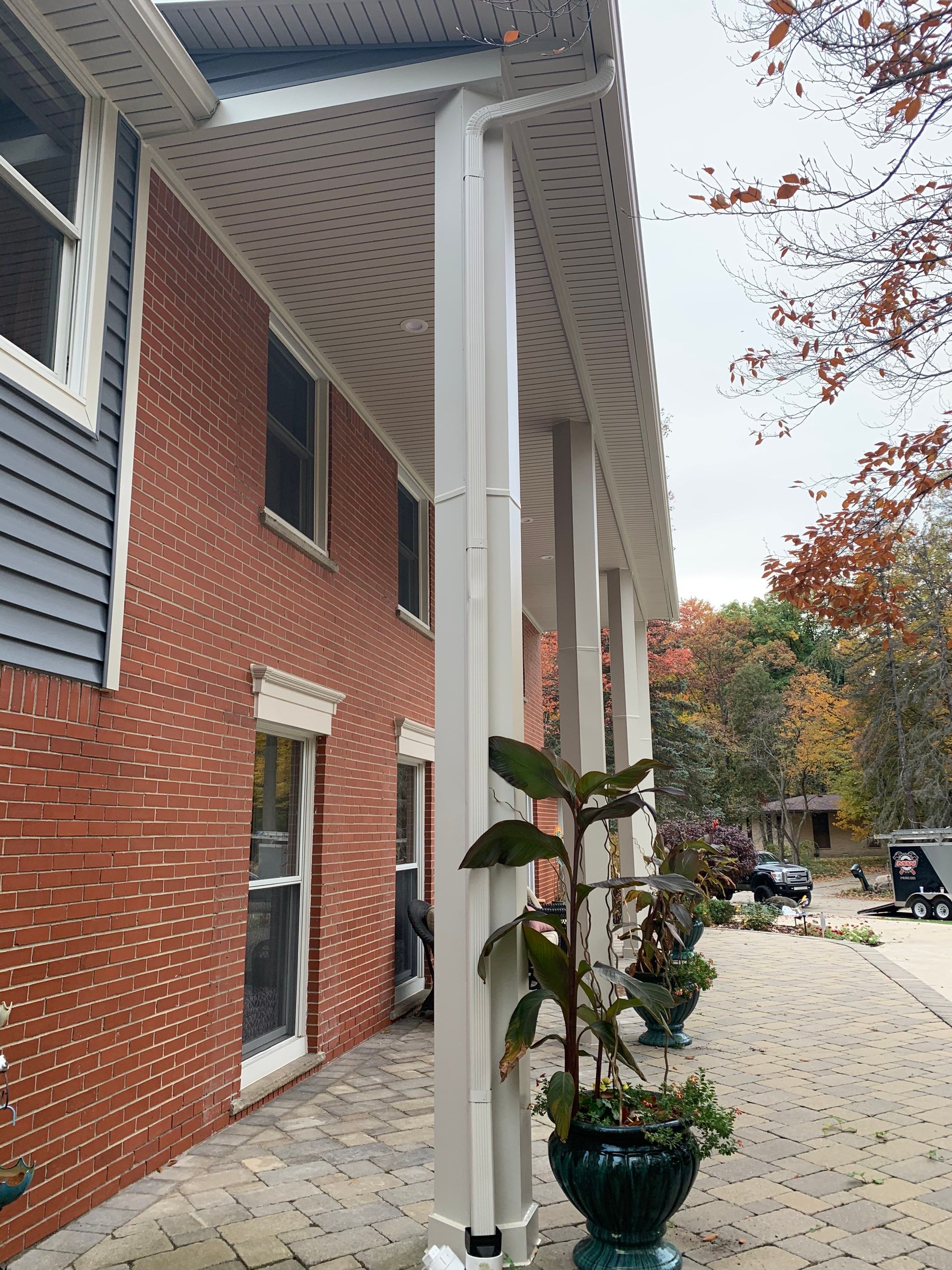 Vinyl Siding Replacement - Private Residence  by Bloomfield Construction & Restoration