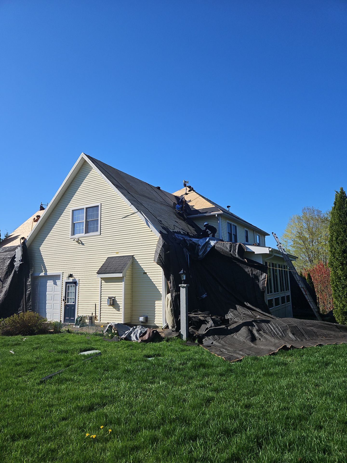 Roof Replacement in Littleton, MA by Mighty Dog Roofing of Greater Middlesex County