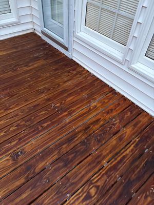 Deck using Wood Sealant