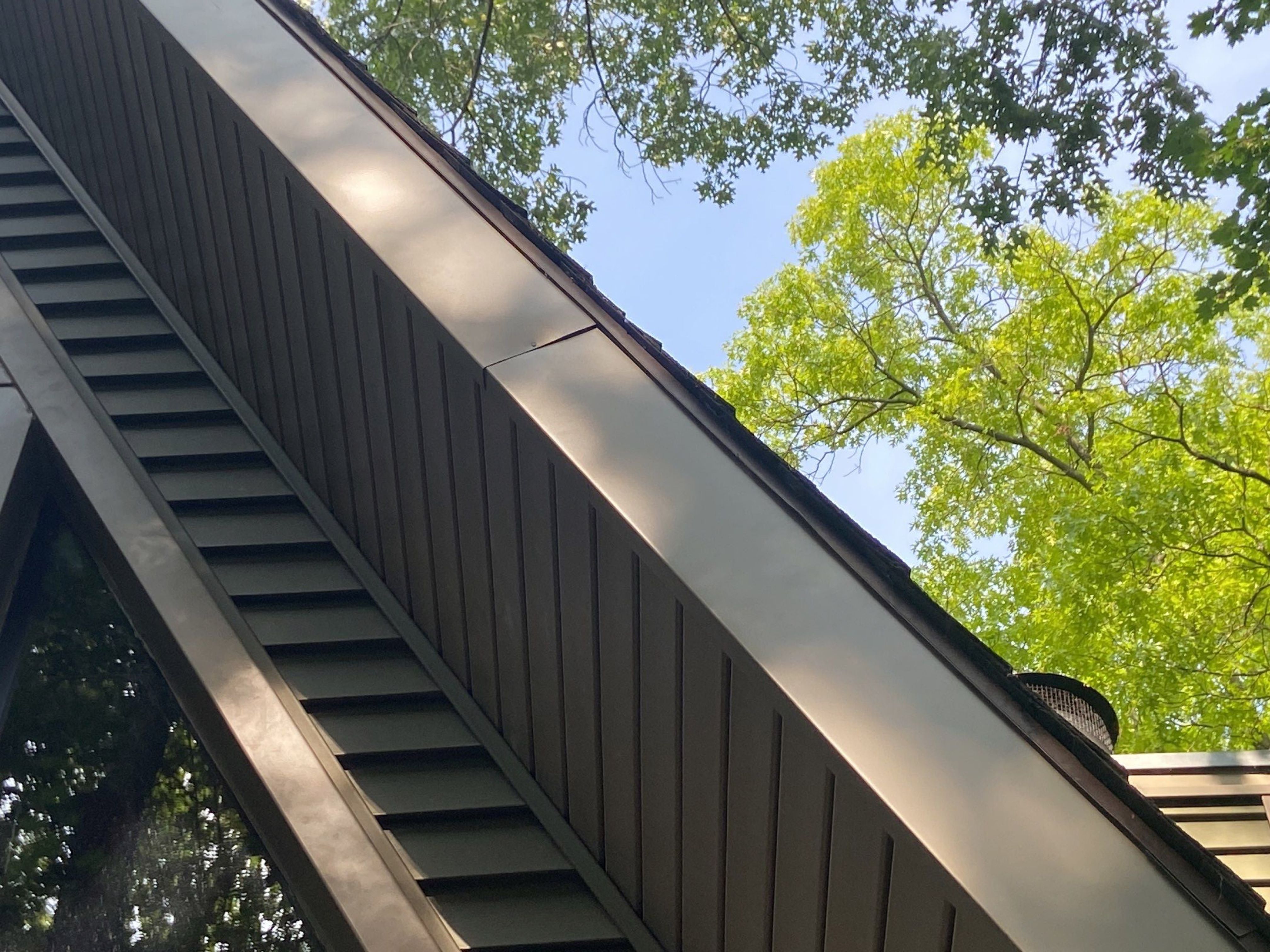 Siding Replacement using CertainTeed Restoration Classis D4 by 180 Contractors