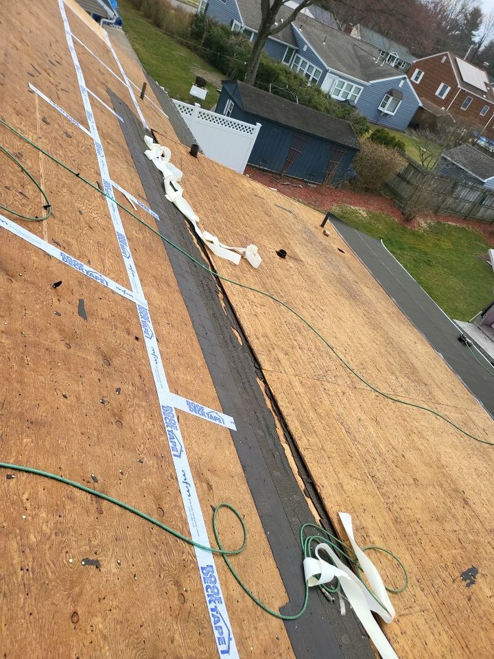 Residential Roofing Installation using Owens Corning TruDefinition - Williamsburg Gray by A Plus Exterior