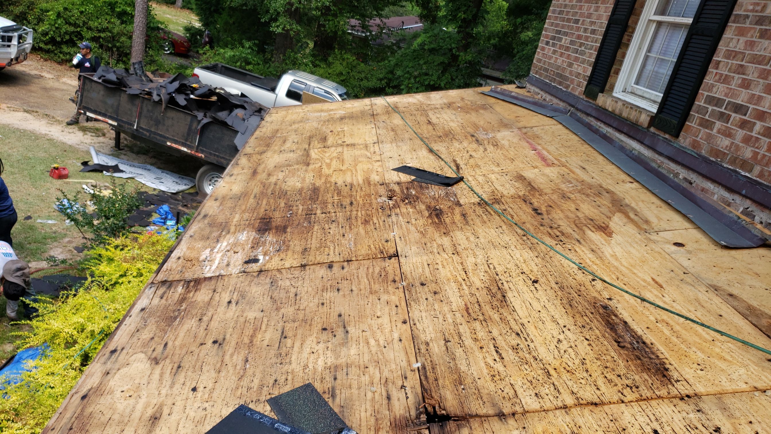 Residential Roofing Installation using Roof Replacement by American Roofing & Construction LLC