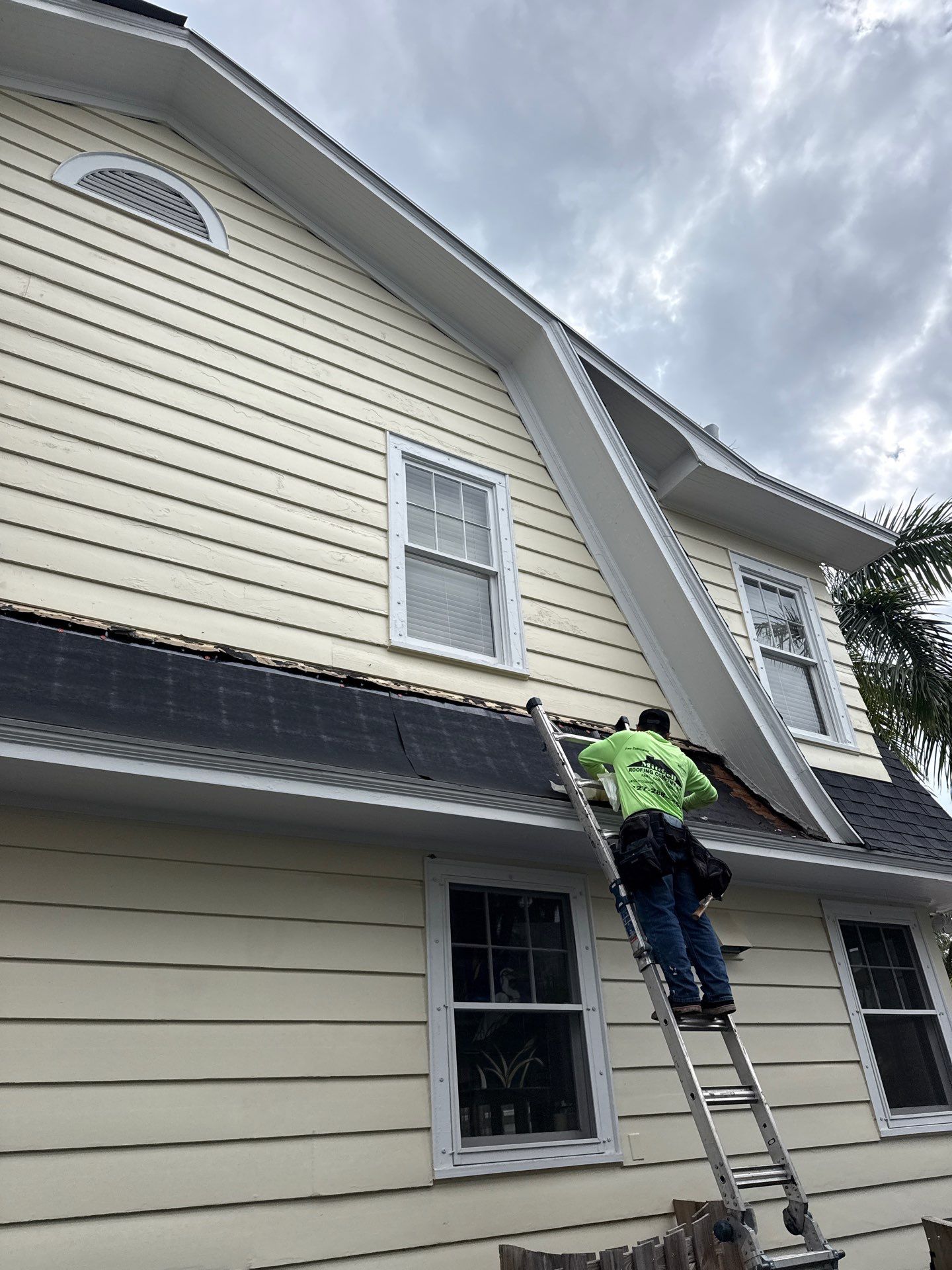 Project in St. Petersburg 33704 by Mitchell Roofing Company LLC 