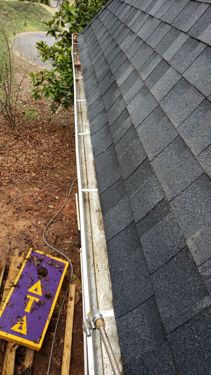 House Wash using cleaner by Power Wash Masters LLC