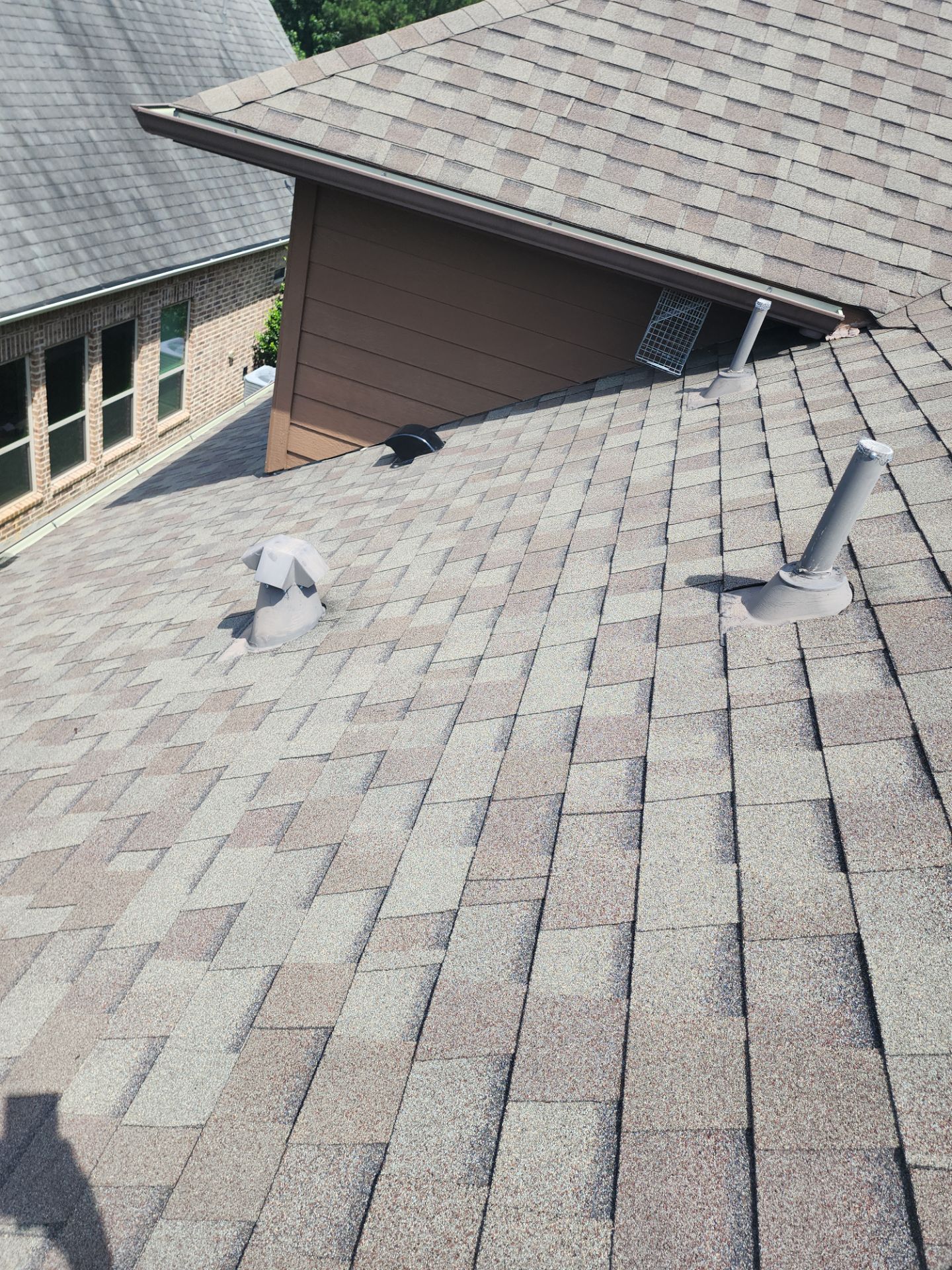 Hail Damage using Owen's Corning Duration (Lifetime) Shingles by Roof Repair Company
