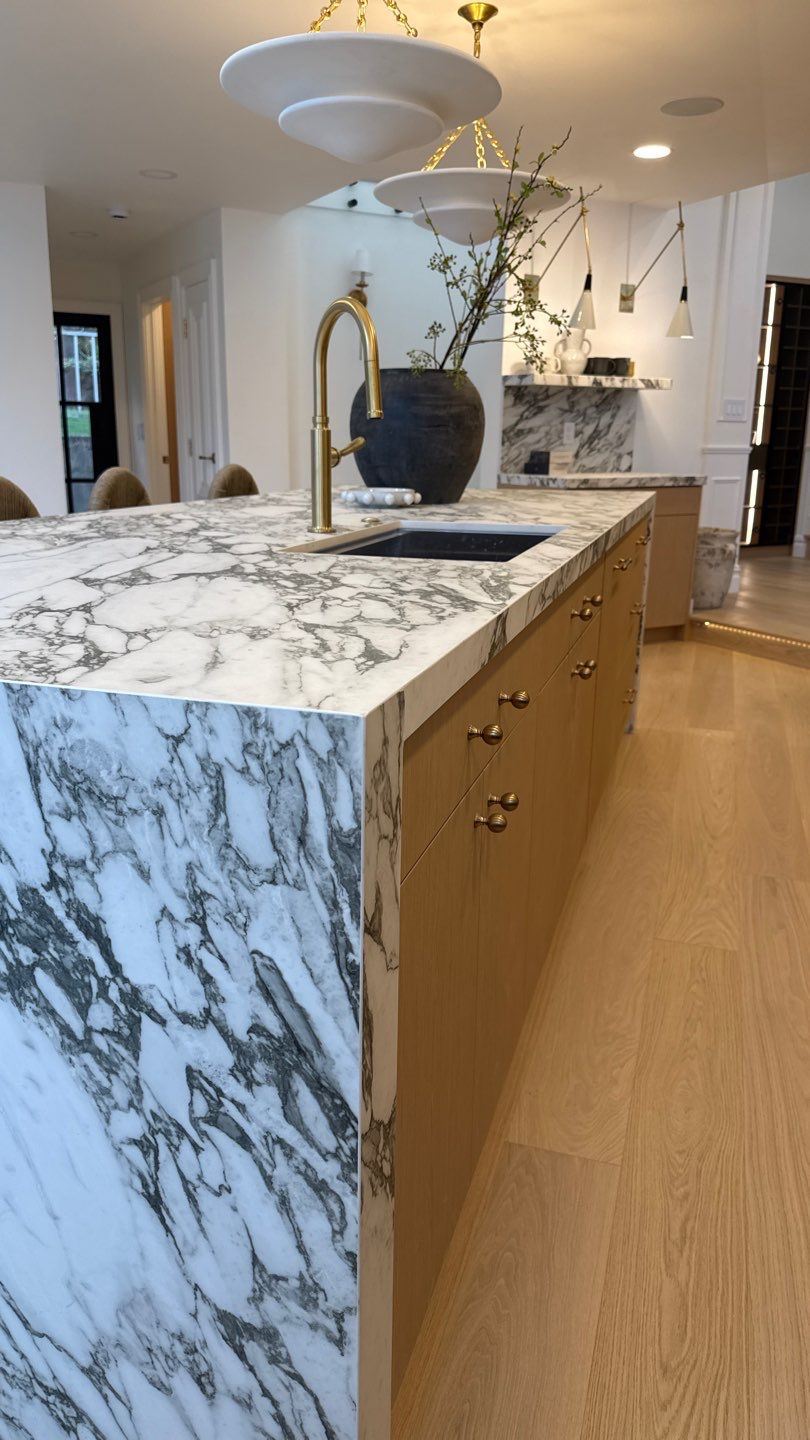 Project in Redmond by Italian Custom Cabinets