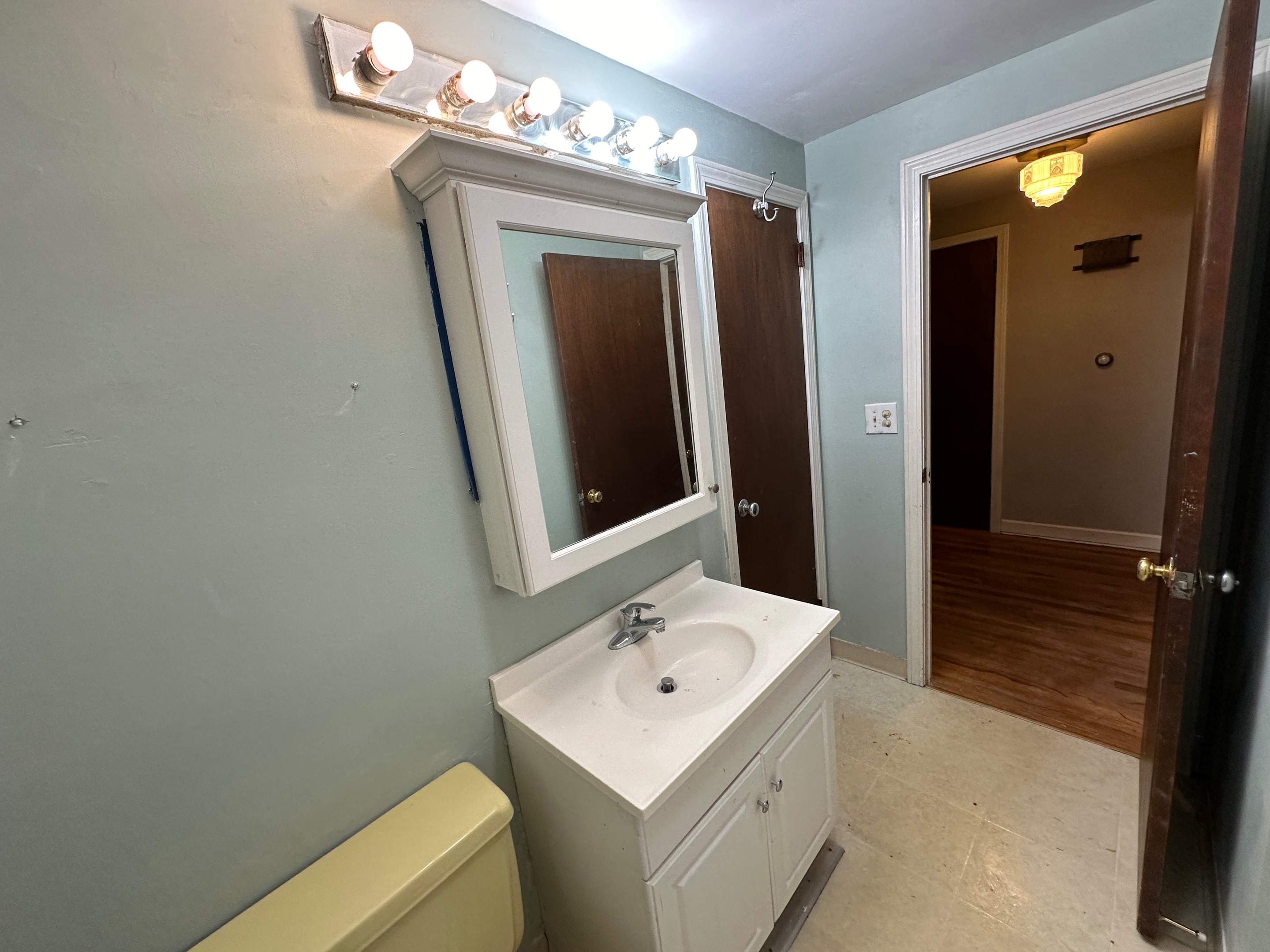 Bathroom Mold Remediation by Home Guarantee, LLC