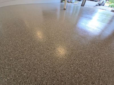 Pullman Garage Floor Transformation with Pebble Beach Flake Coating
