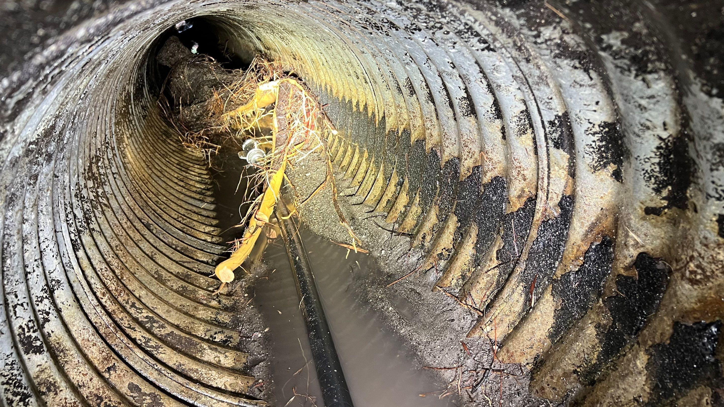 Apartment Complex Storm Water System Cleaning and Maintenance by APS Power & Water