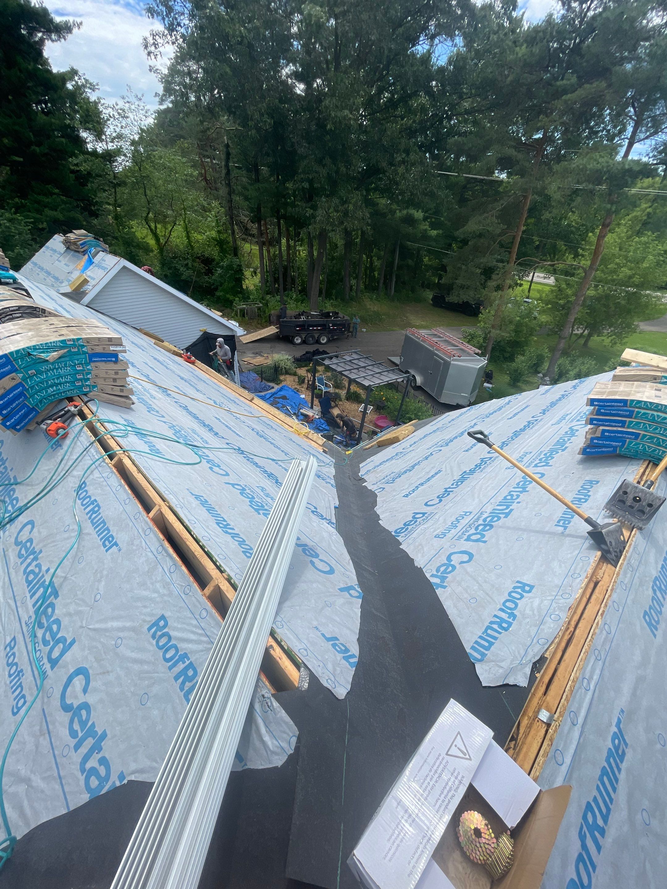 Roof Replacement using CertainTeed Landmark by 180 Contractors