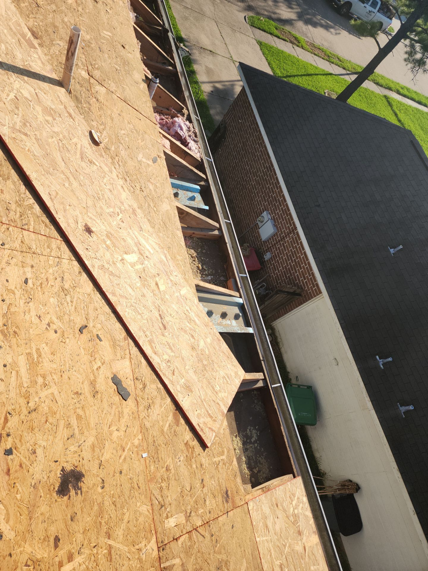 Residential Roofing Repair using Owen's Corning Duration (Lifetime) Shingles by Roof Repair Company