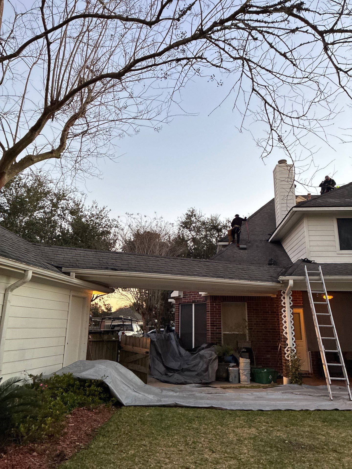 Roof Replacement in The Forest of Friendswood, Friendswood TX by Roof Repair Company