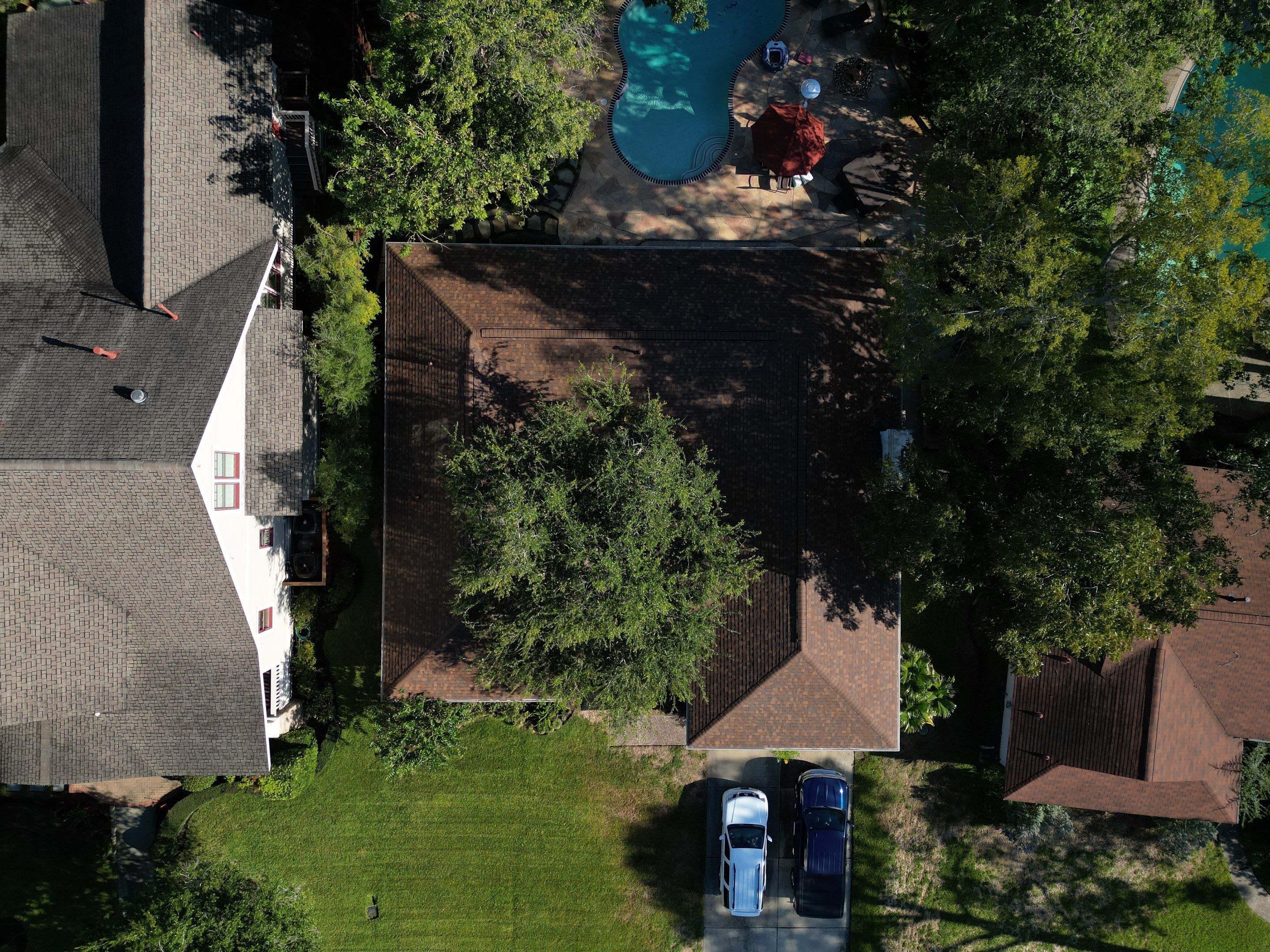 OC Duration Desert Rose by HHH Roofing & Construction