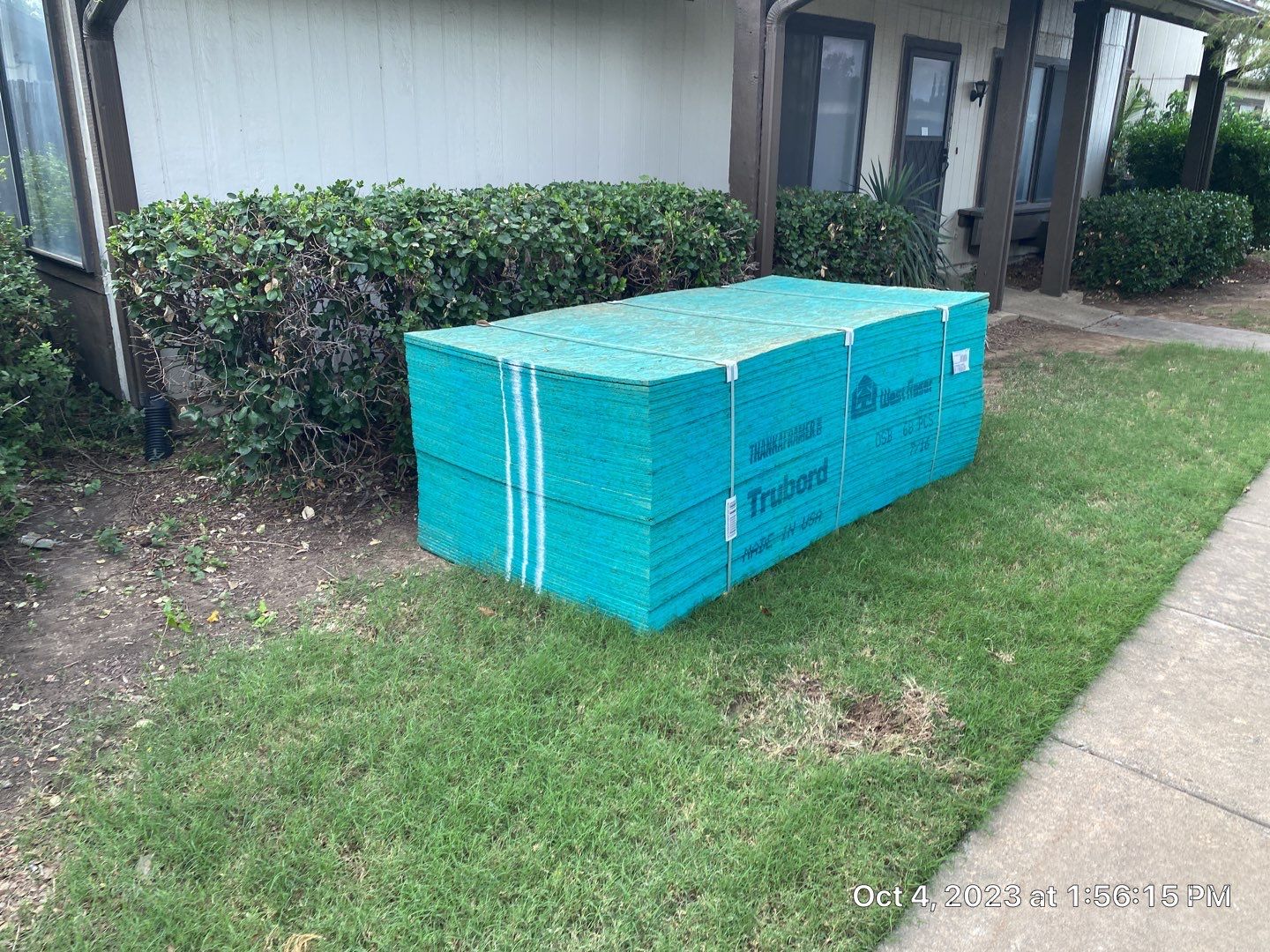 Shingle Project in Tulsa by Decor Roofing & Restoration
