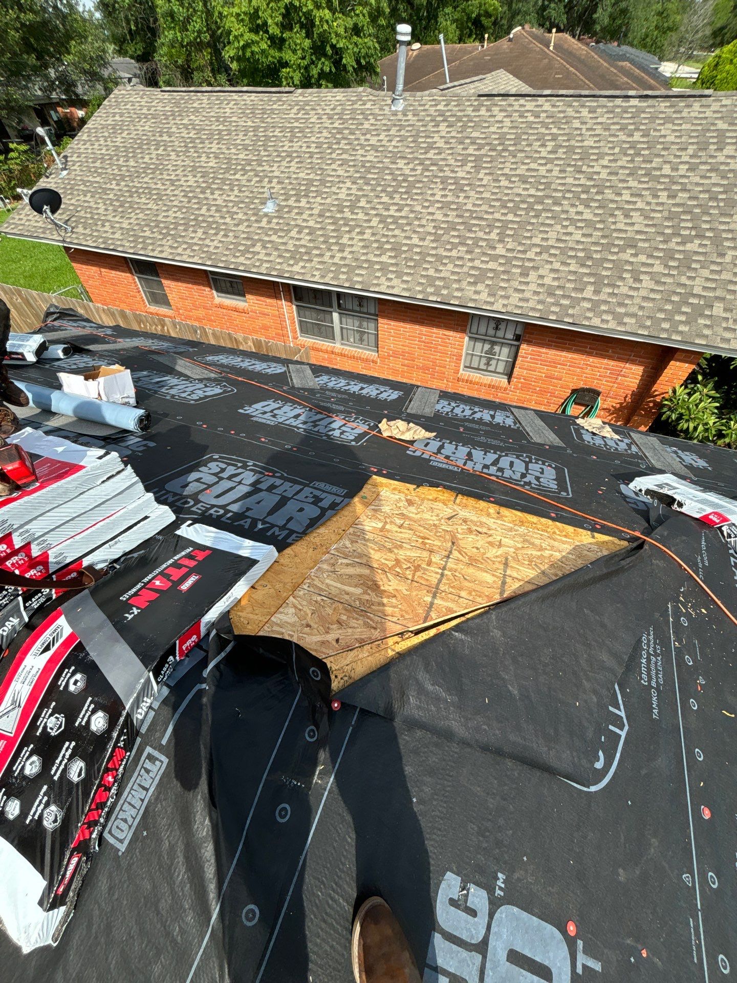 Roof Replacement Houston by Roof Repair Company