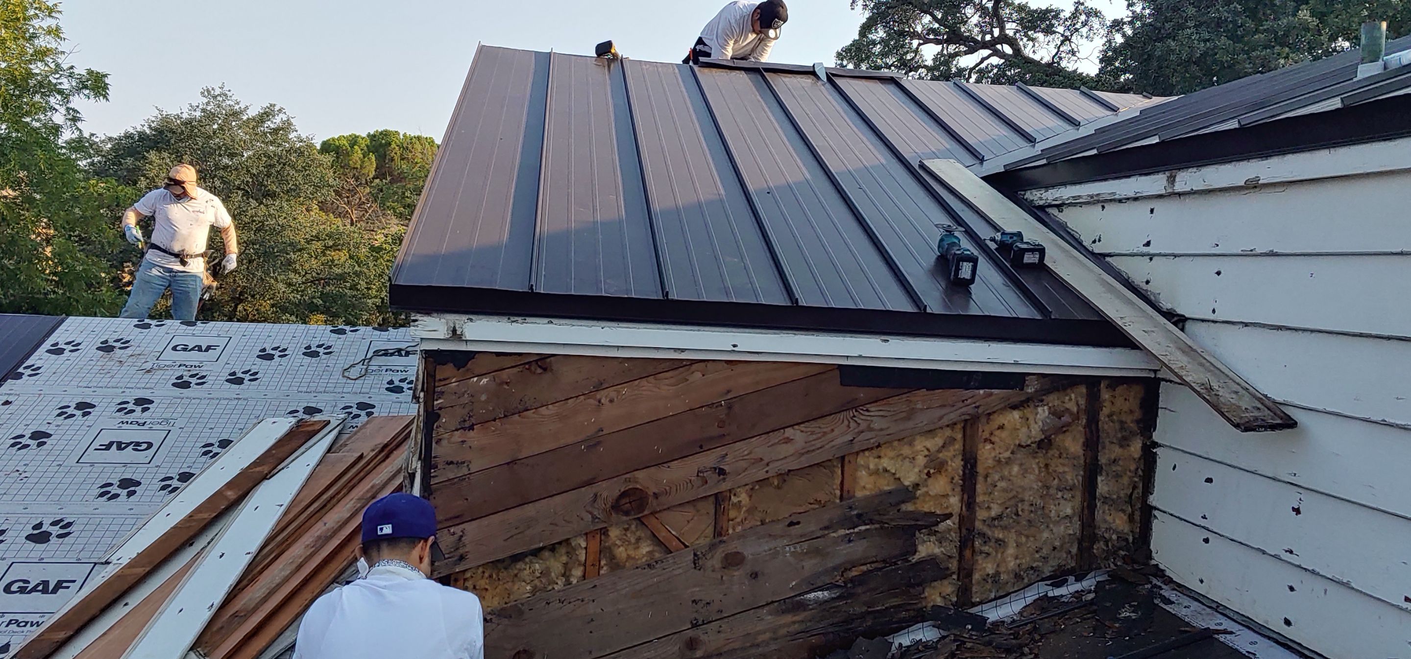 Residential Roofing Installation using Standing seam metal roofing system by Straight Edge Roofing Inc