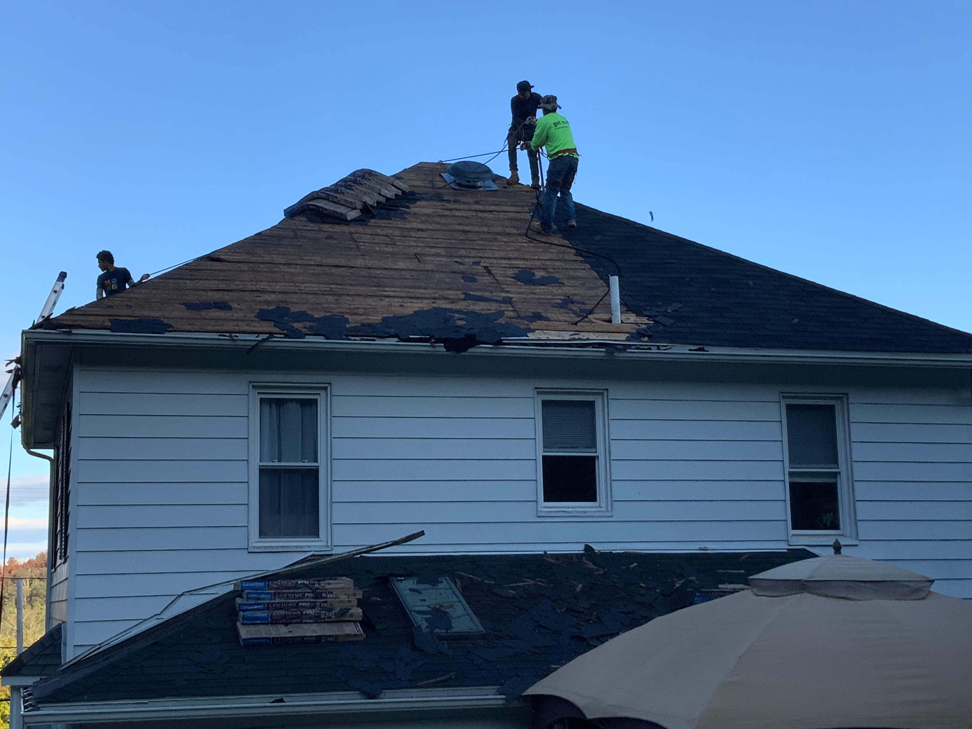 Residential Roofing Installation using Max Def Resawn Shake by Alpha Design Services