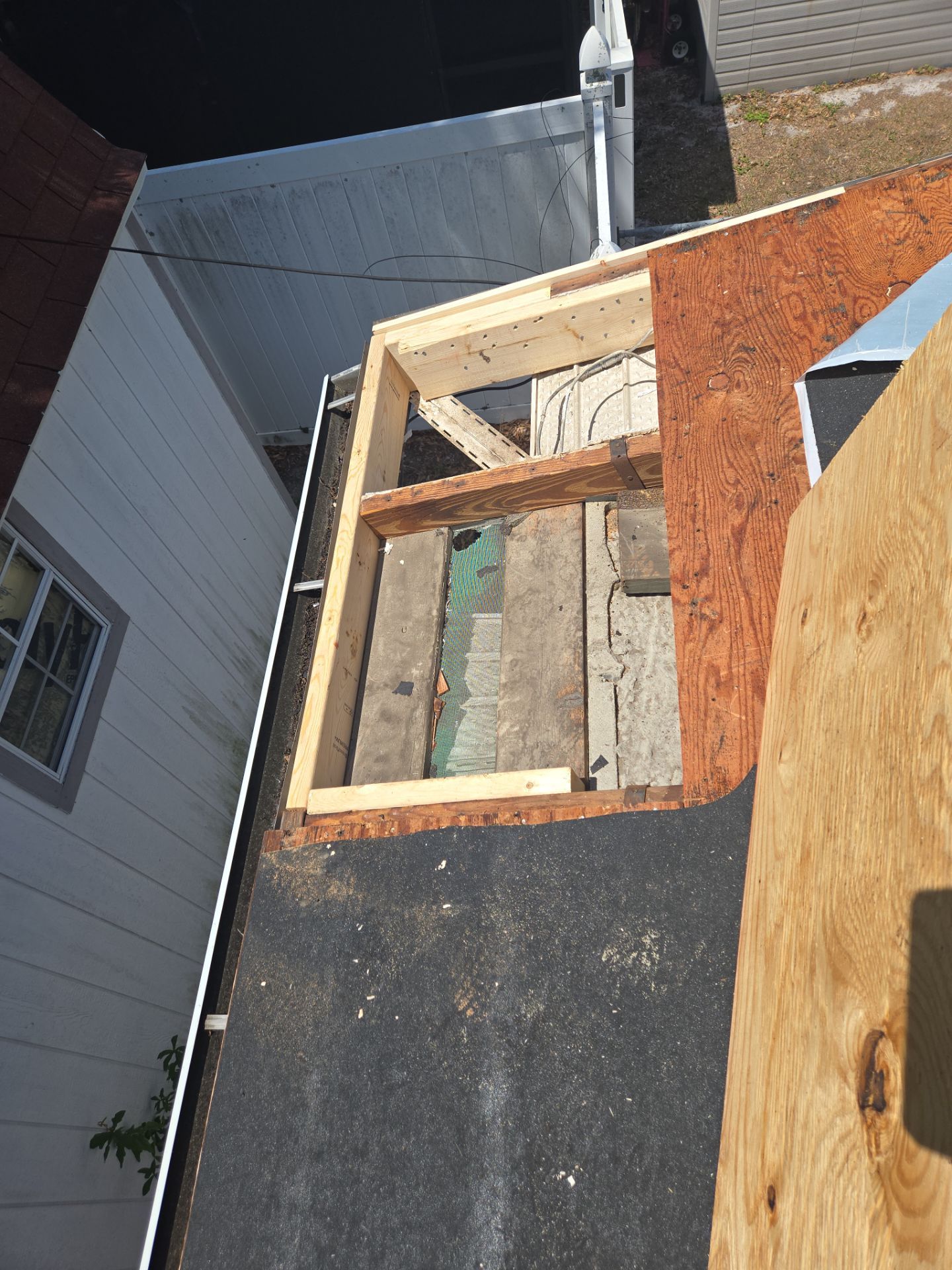 Project in St. Petersburg 33709 by Mitchell Roofing Company LLC 