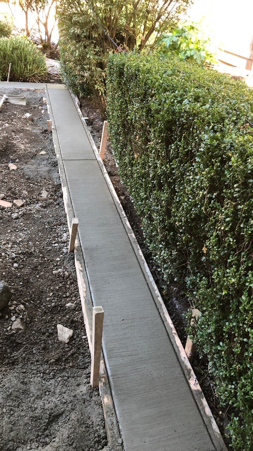 Eggers | Aggregate Finish Driveway, Concrete Project  by Jireh Asphalt & Concrete Inc 