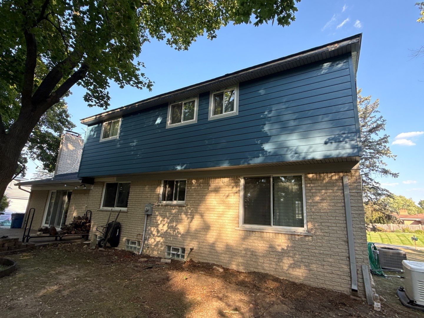 Siding Replacement using Ascend Laguna Blue by 180 Contractors