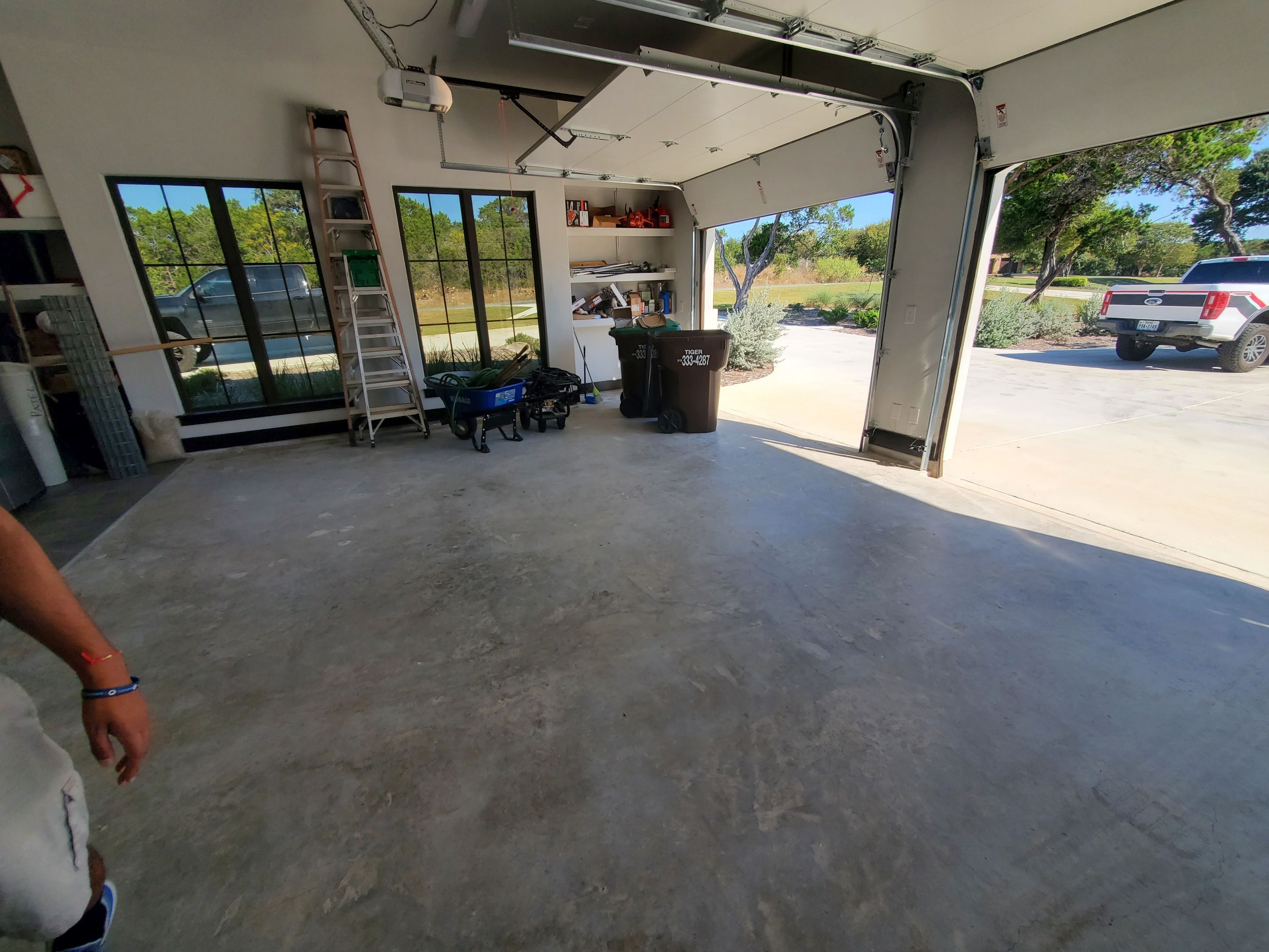 Havenwood at Hunters Crossing. New Braunfels  by TORO Garage Co