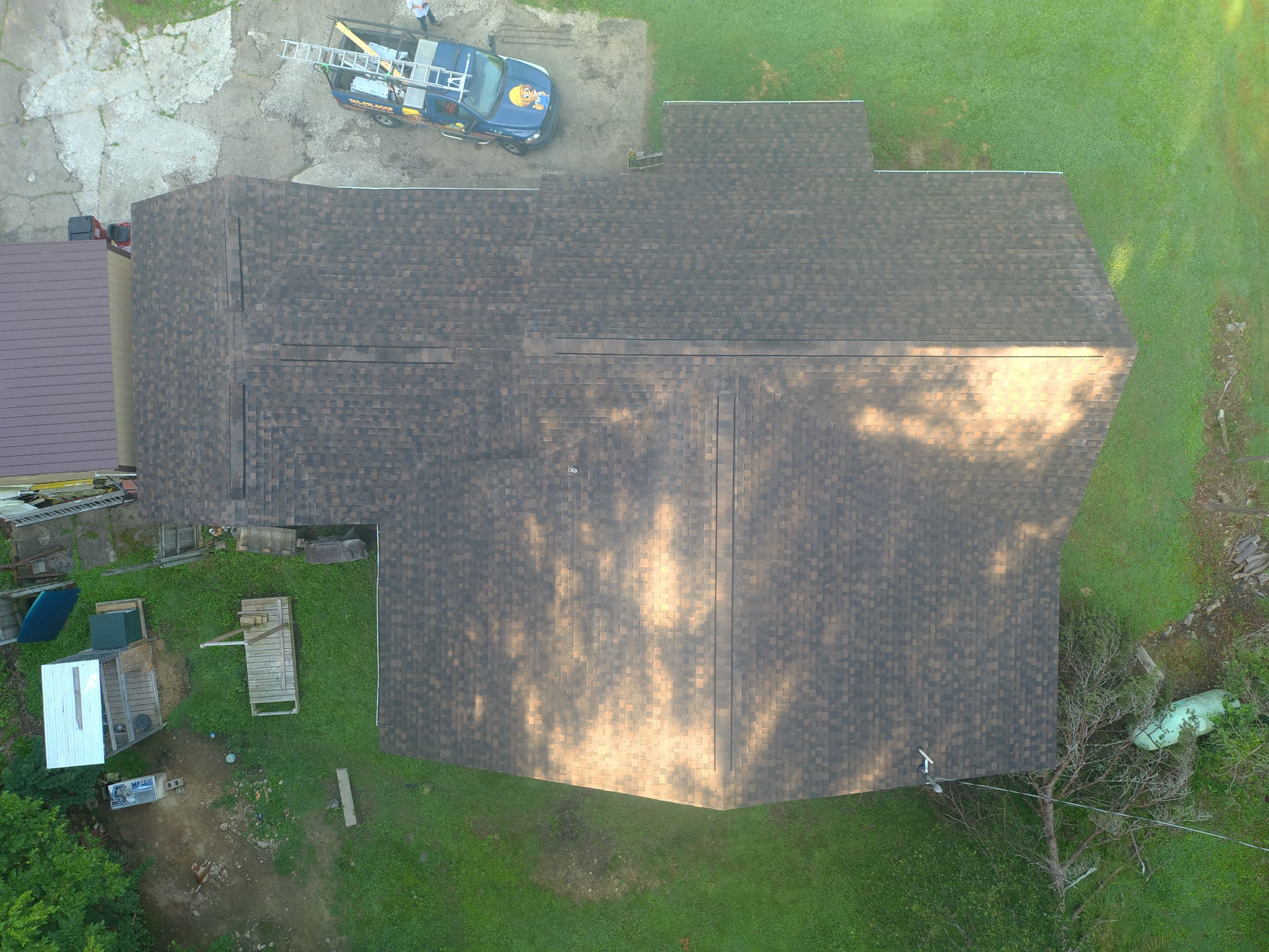 IKO Dynasty Shadow Brown Roof Installation in Lucasville, OH by Mr. Roofer