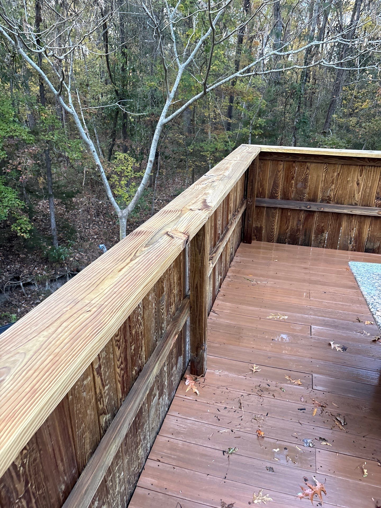 Wood Fence using Wood Sealant by DuraSeal