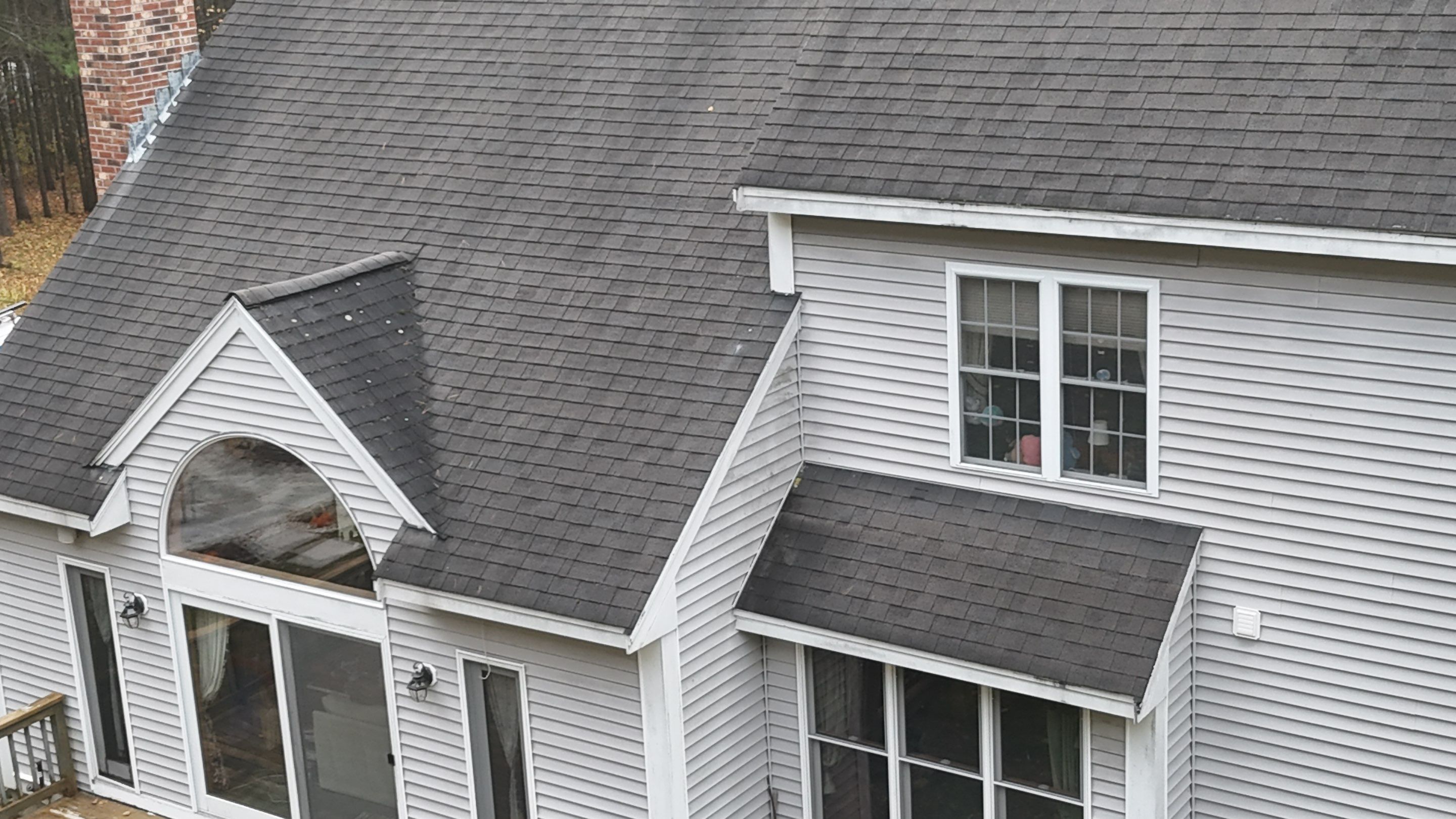 Groton Complete Roof Replacement with Onyx Black OakRidge Shingles by Mighty Dog Roofing of Greater Middlesex County