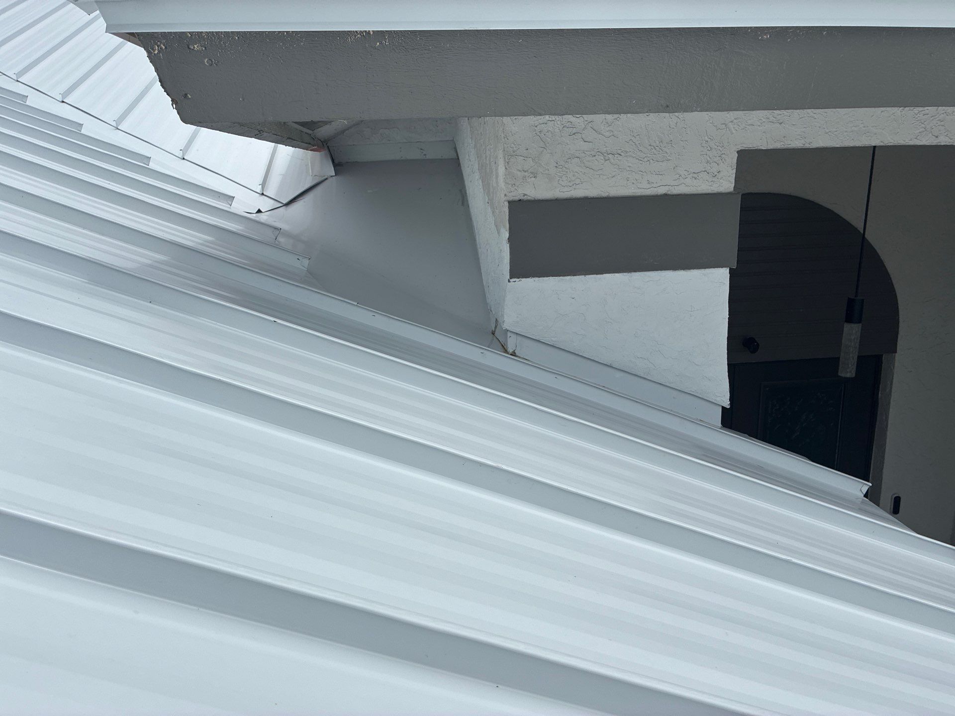 24ga 1.5" Mechanical Seam Regal White  by Total Roofing System The Metal Roof Experts