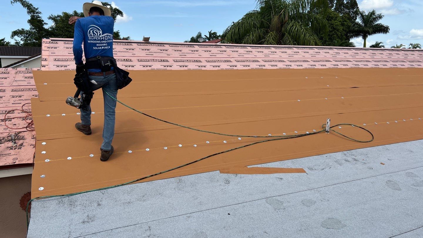 Metal Tile Roof using Worthouse by ASP SuperHome