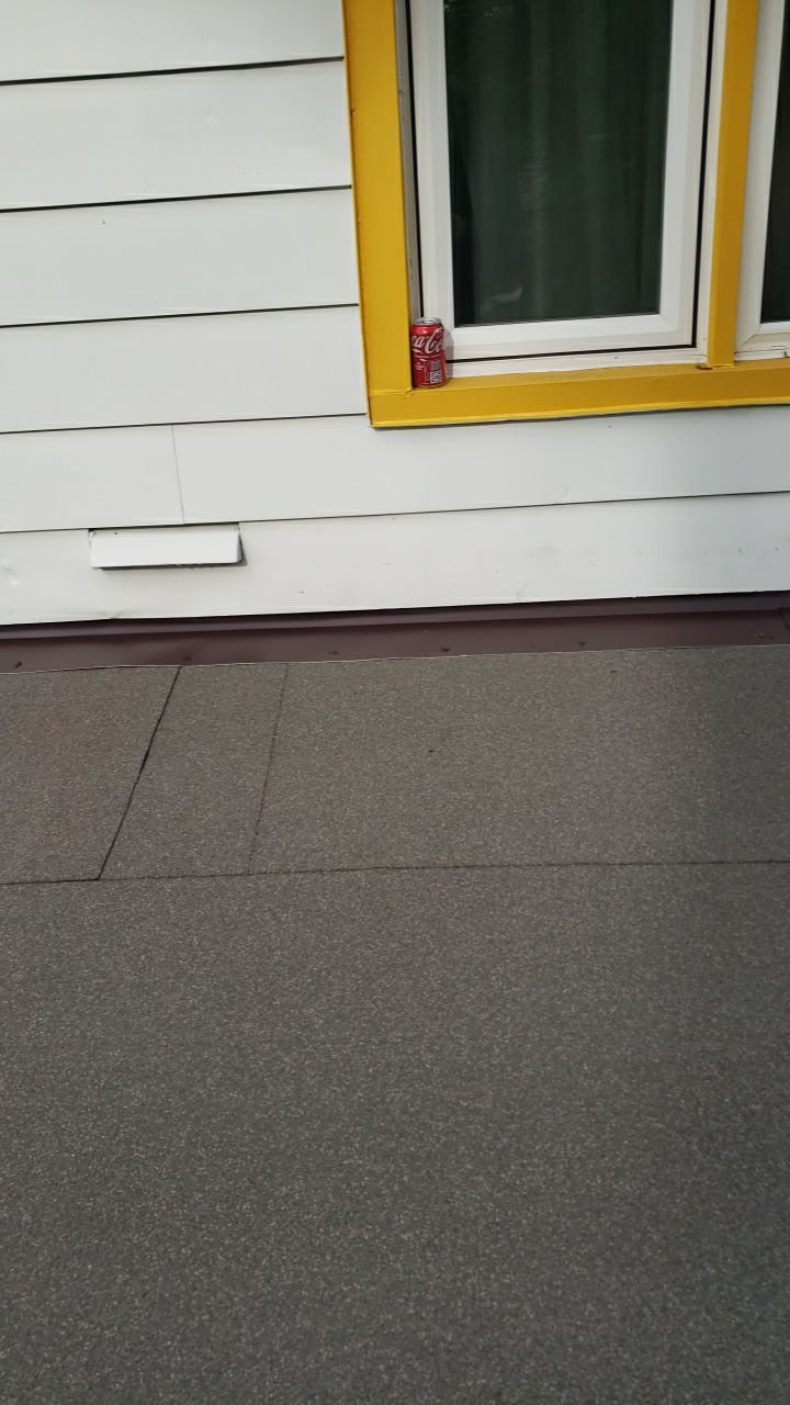 ATLAS PINNACLE COLOR: WEATHERED SHADOW DRIP EDGE: WHITE by Eagle Eye Roofing