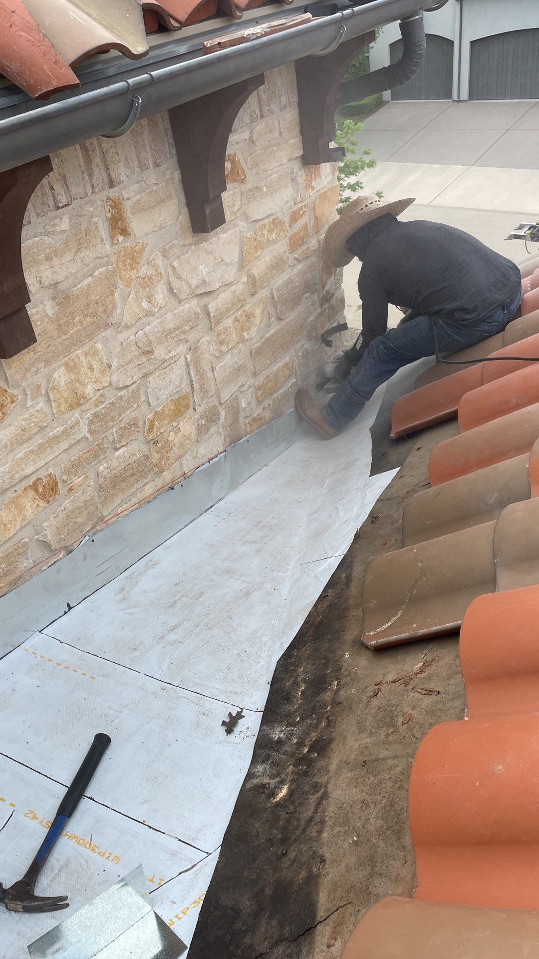 Residential Roofing Repair using Various Roof Repair Materials by Harvey Roofing & Construction