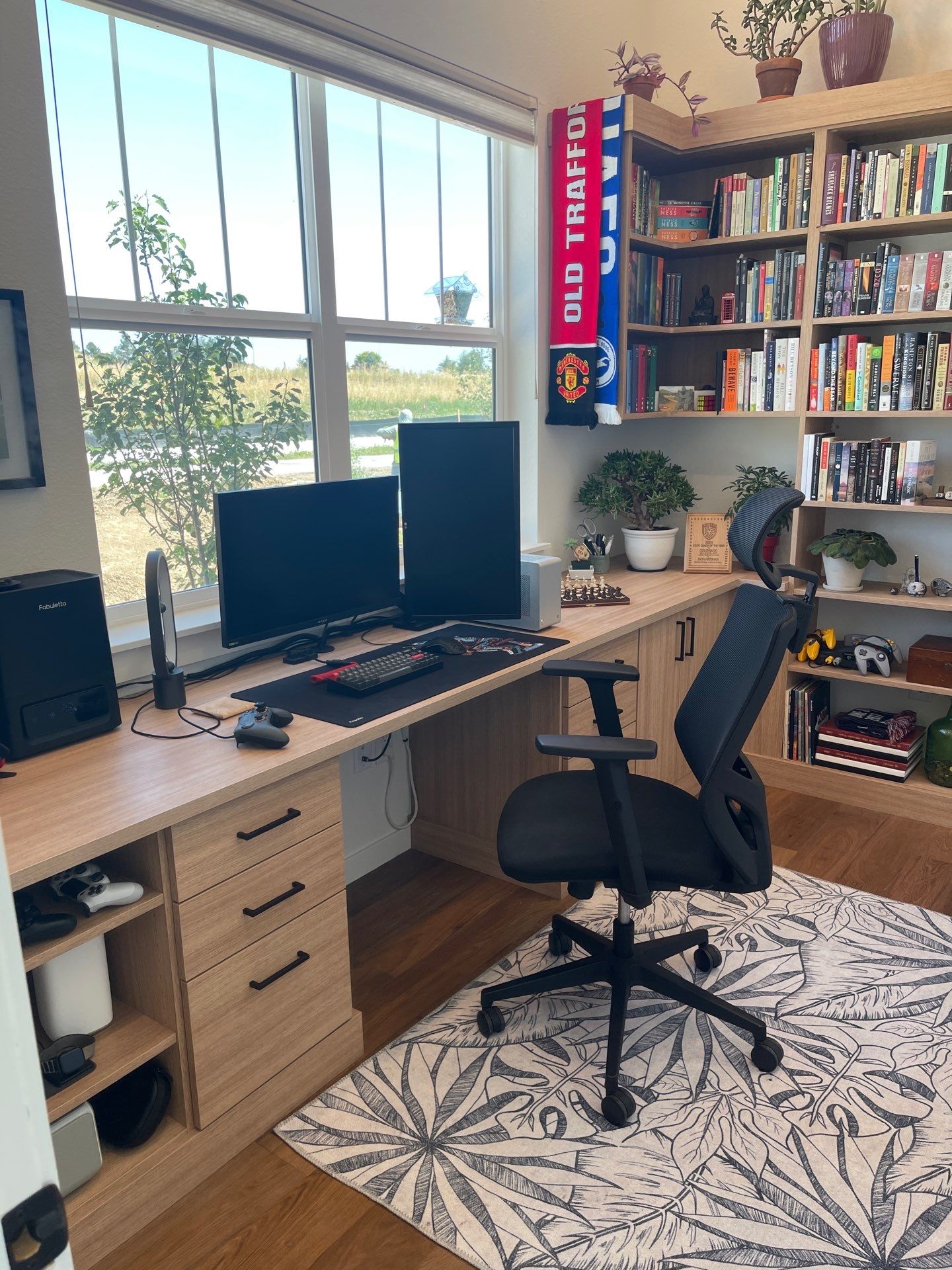Spare Room converted to Gaming Office by Concept 32, Inc.