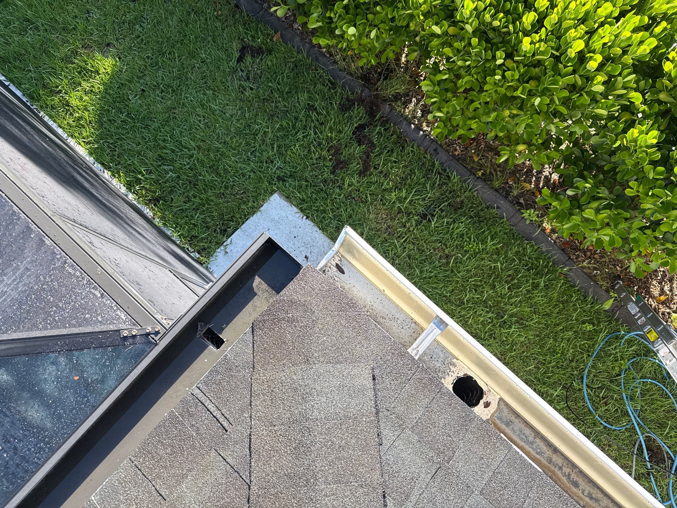 HOA-Required House Wash & Concrete Cleaning – Old Mill Preserve, Palmetto, FL by Sunshine AquaWash