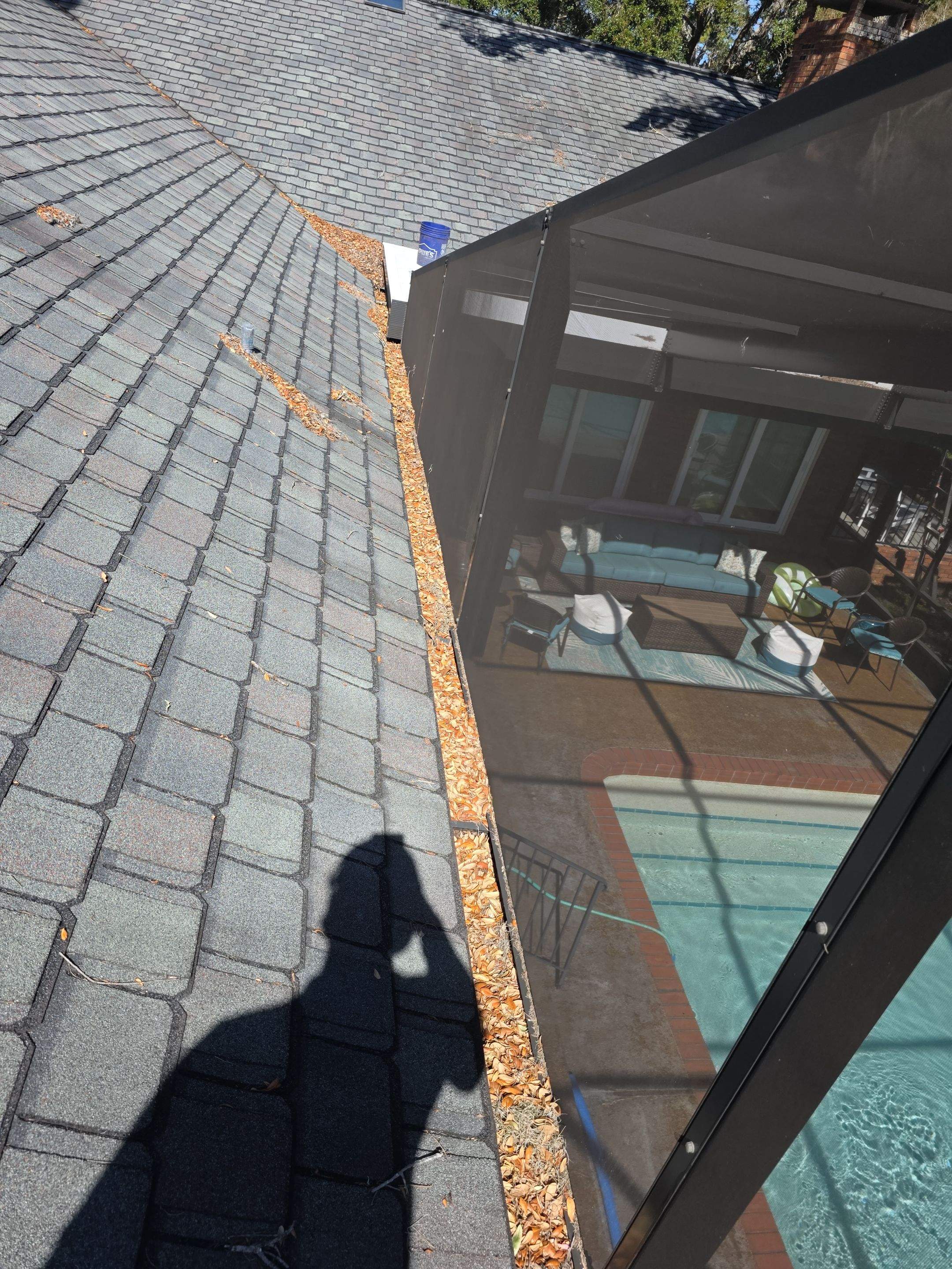 Longwood gutter cleaning job, Job done, gutters at a residential location