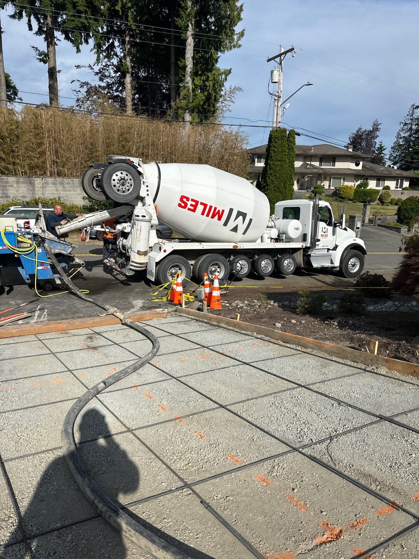 Concrete Driveway Repair | Edmonds  by Jireh Asphalt & Concrete Inc 
