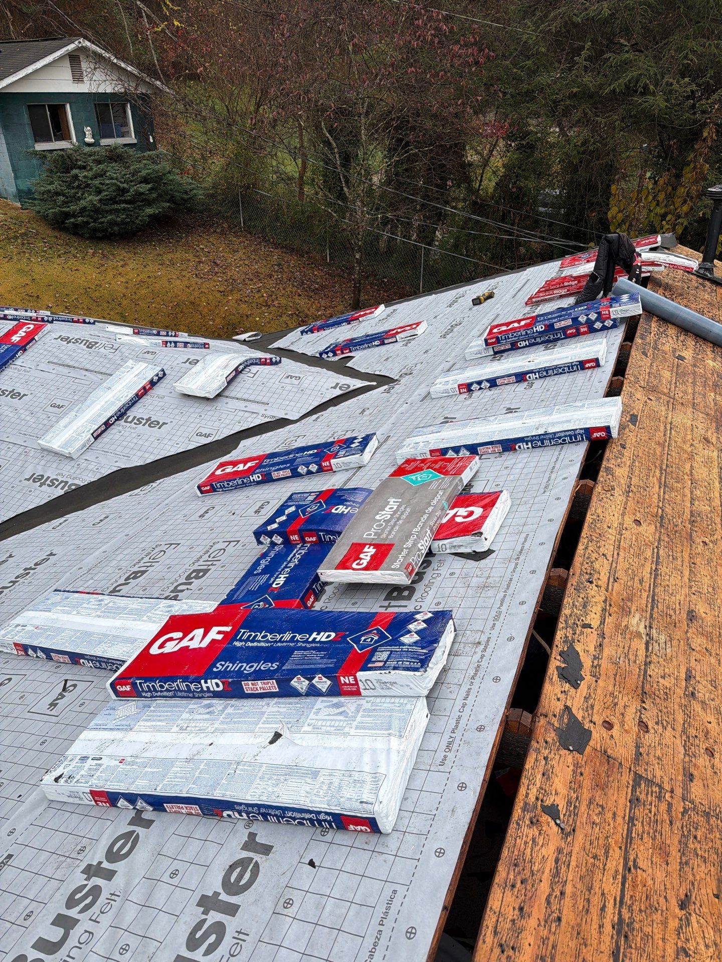 Residential Roofing Installation using GAF Timberline HDZ Charcoal by Rainstoppers Roofing