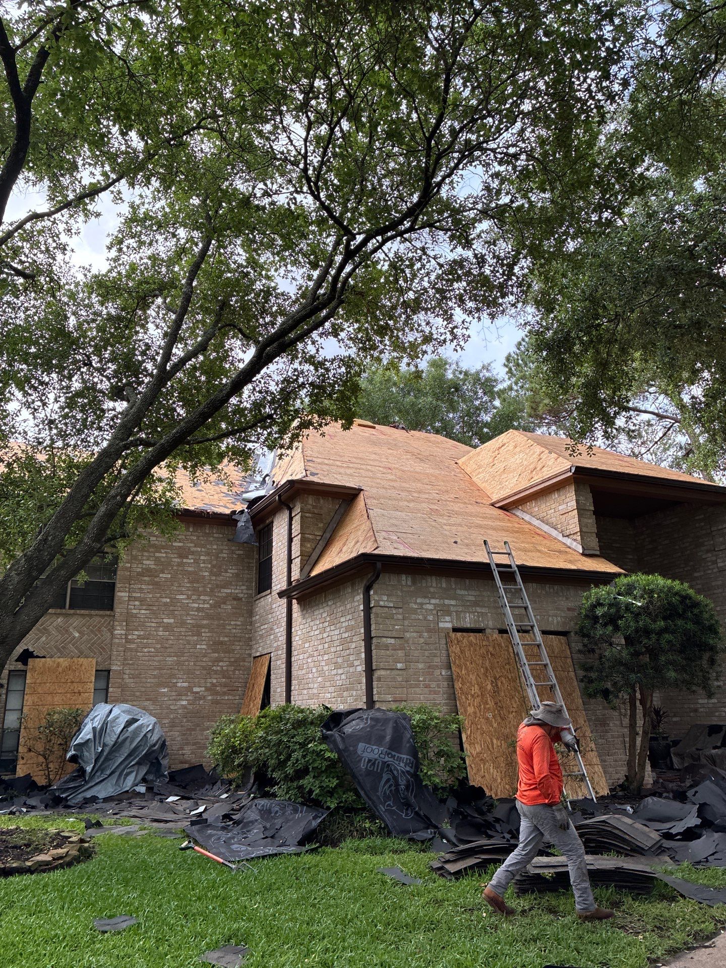 Roof Replacement in Memorial Northwest, Spring TX by Roof Repair Company