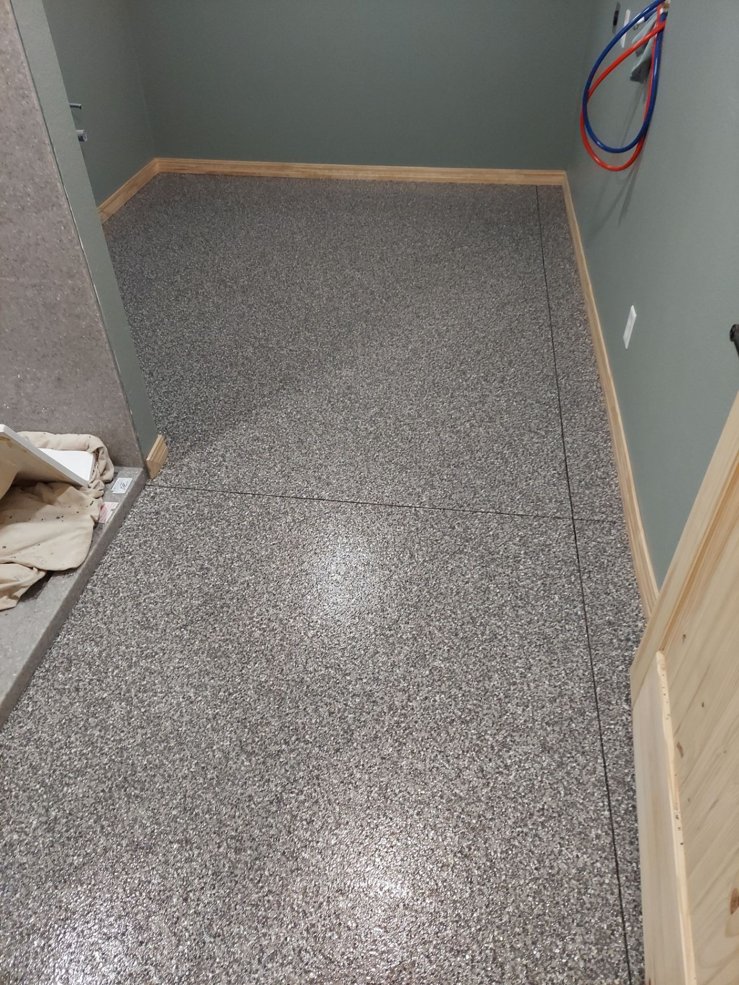 Residential Interior with Silver Creek by Copperhead Coatings