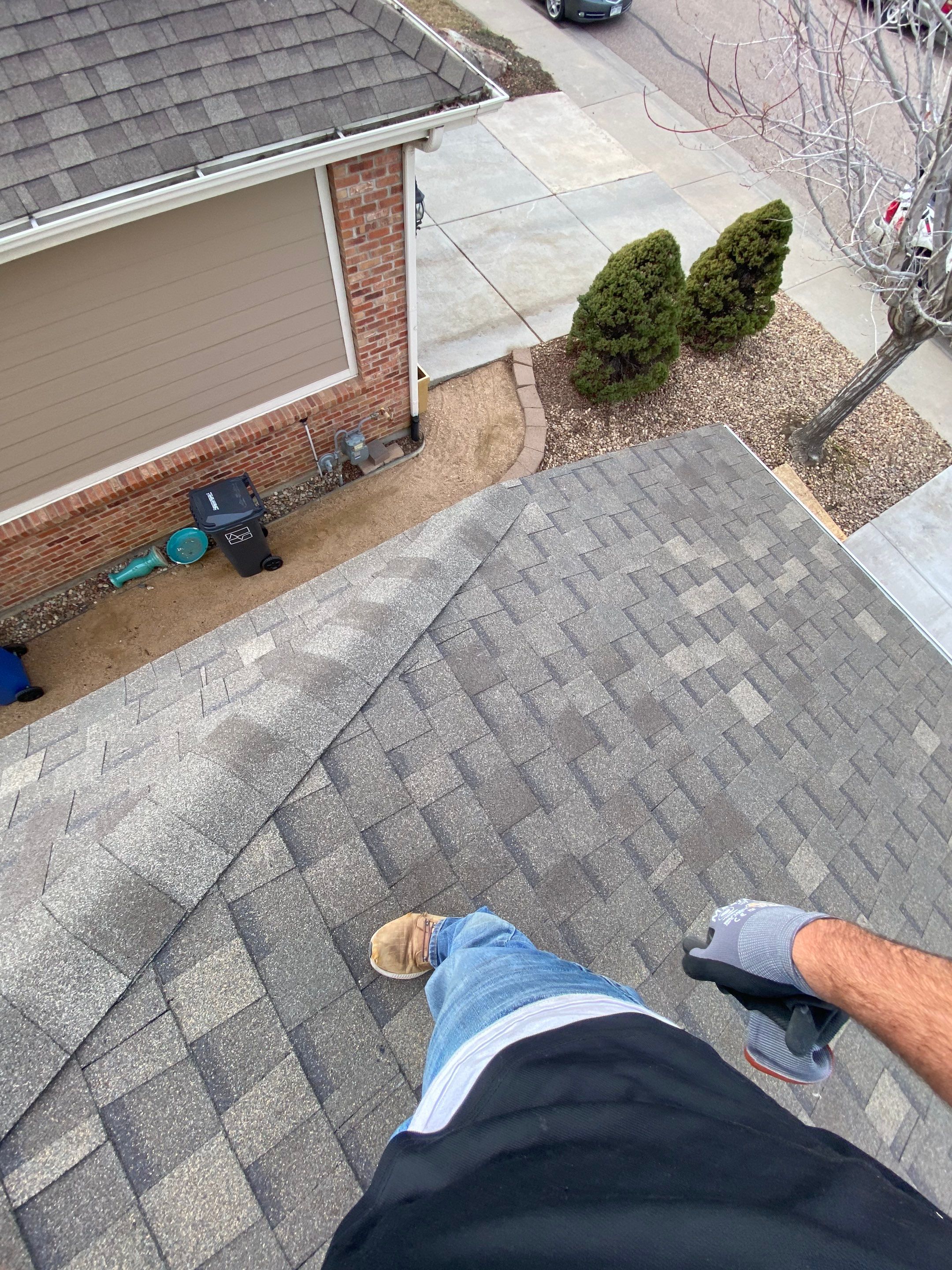 Resdiental Hail Damage Roof Replacement using Atlas Pinnacle Class 4 Impact Resistant "Weathered Wood" color by Black Belt Roofing