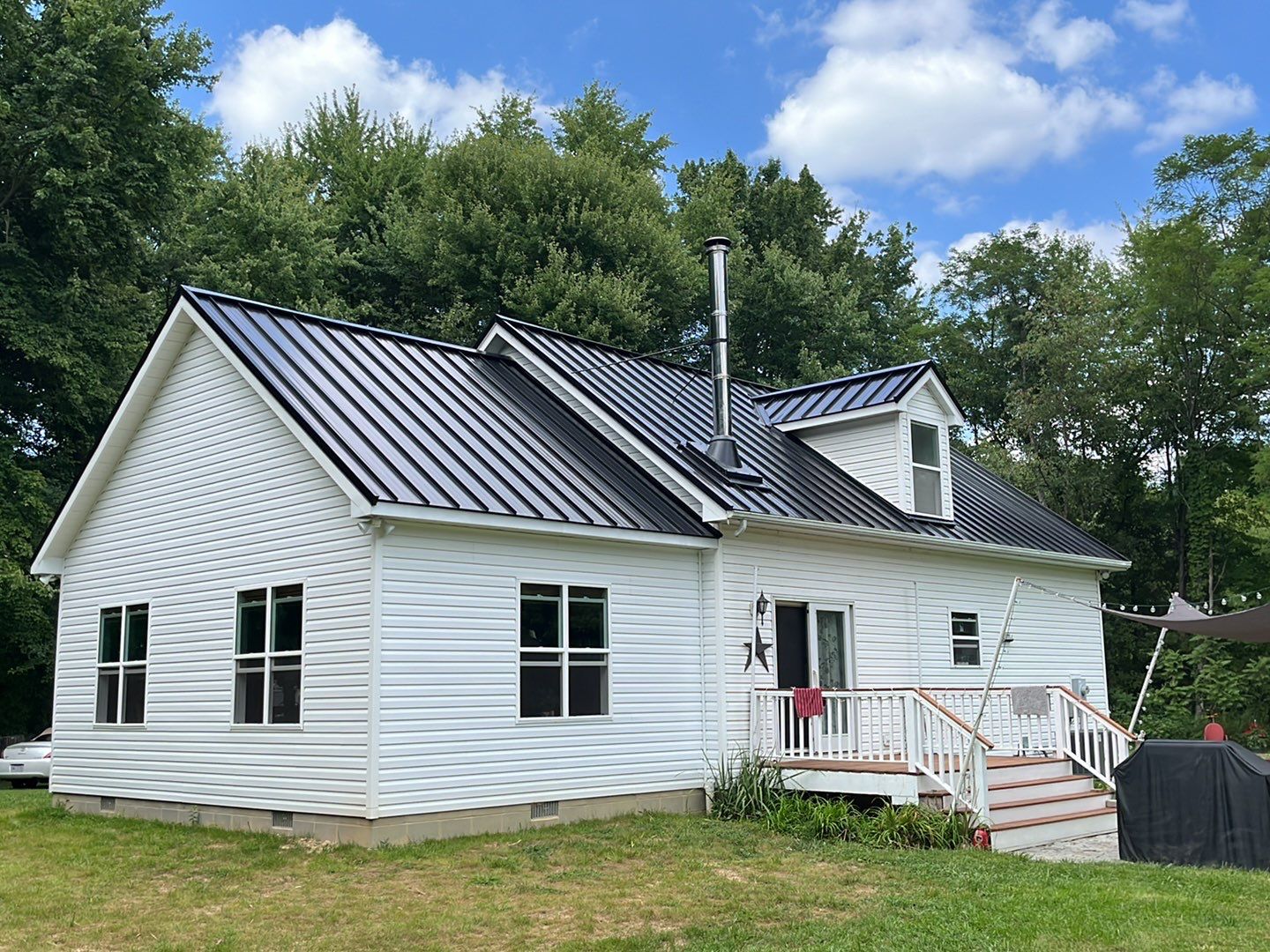Standing Seam Metal - Black by RoofX