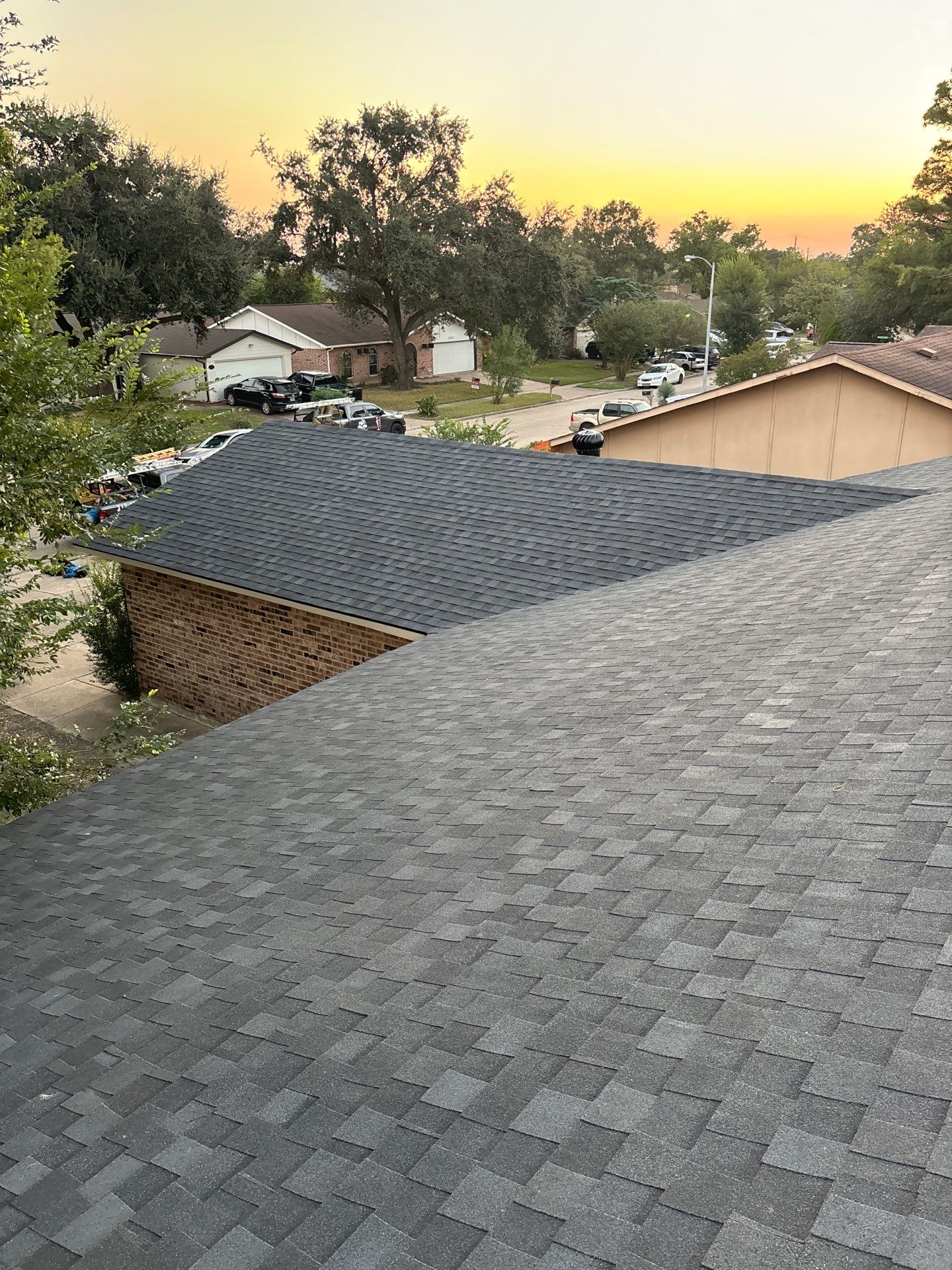 Residential Roofing Installation using Owen's Corning Duration (Lifetime) Shingles by Roof Repair Company