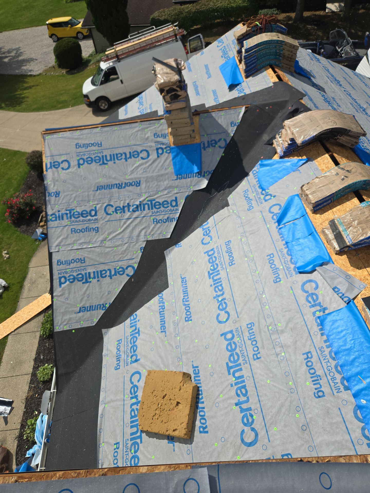 CT Landmark, Color, Georgetown Grey, Drip Edge, Black by Eagle Eye Roofing