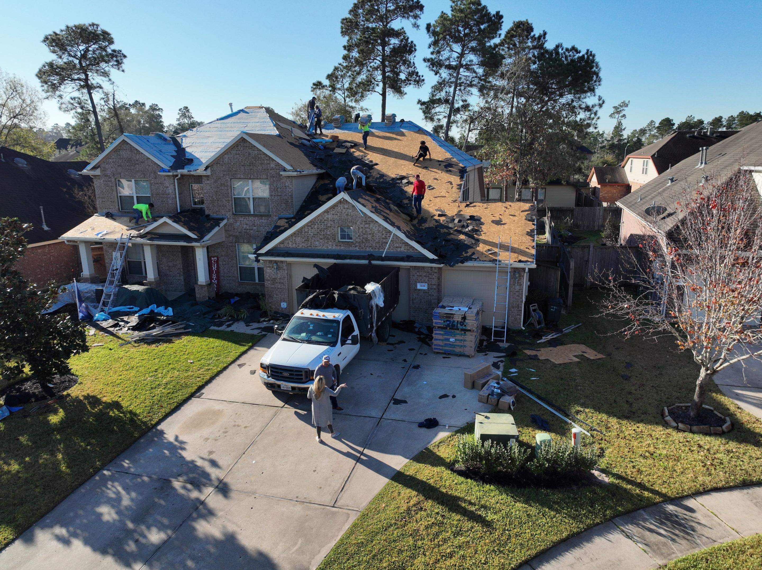 SureStart PLUS 4-STAR Warranty Fully covers materials, labor, tear-off and disposal expenses in years 1-50. by Roof Concepts Construction